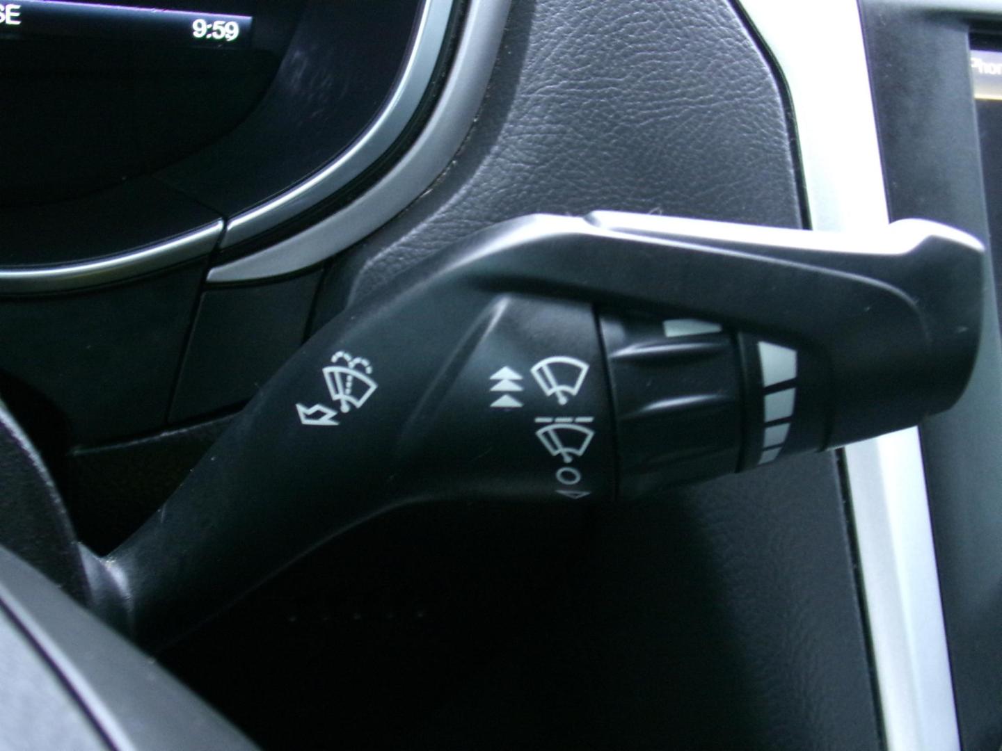 2016 Dynamic Red Metallic /Black Ford Fusion SE (3FA6P0HD8GR) with an 1.5L L4 DOHC 16V engine, 6-Speed Automatic transmission, located at 400 First NW, Bearden, AR, 71720, (870) 687-3414, 0.000000, 0.000000 - Photo#18