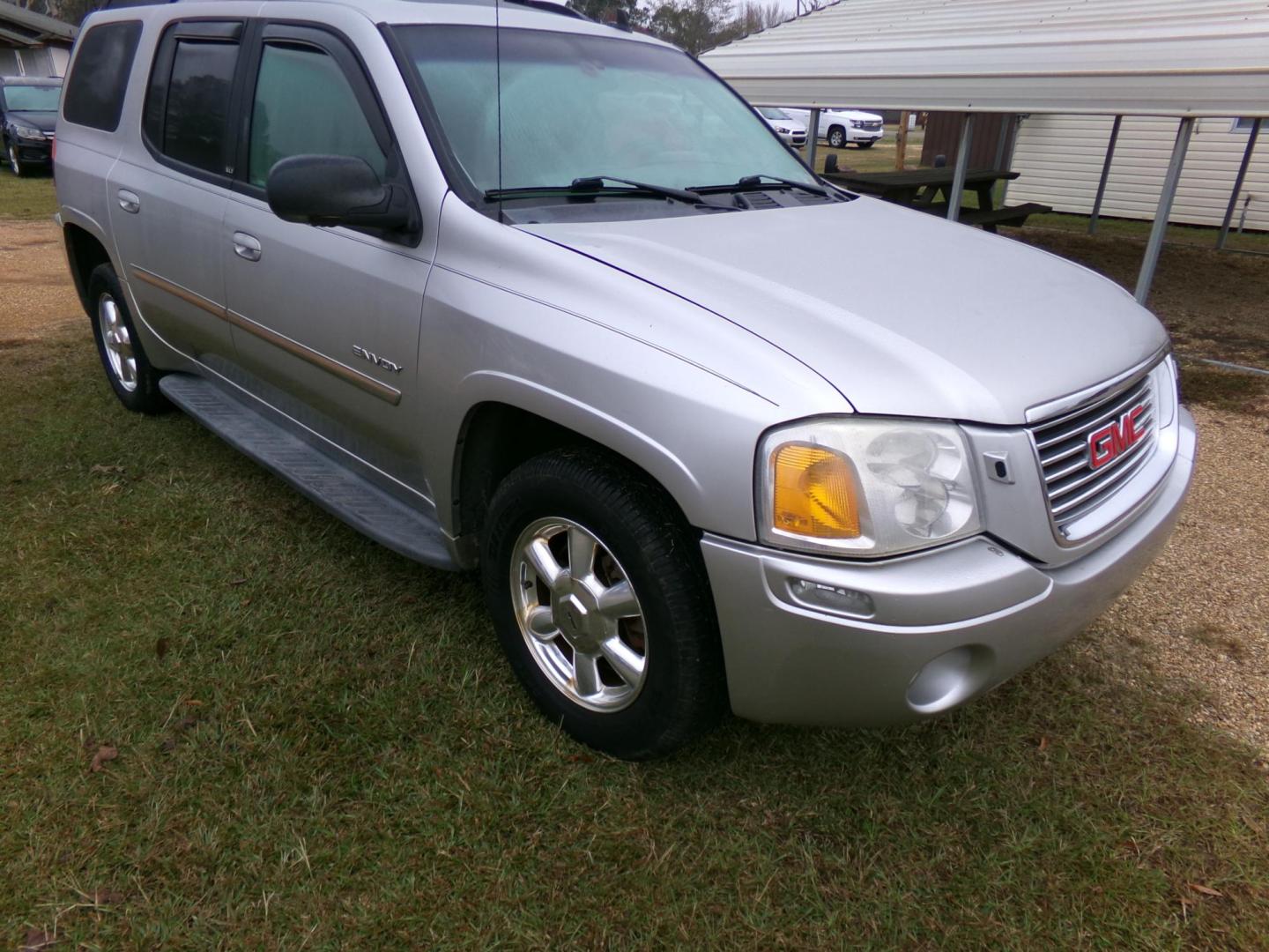 2006 Pewter /Gray GMC Envoy XL SLE 2WD (1GKES16S166) with an 4.2L L6 DOHC 24V engine, 4-Speed Automatic transmission, located at 400 First NW, Bearden, AR, 71720, (870) 687-3414, 0.000000, 0.000000 - Photo#19