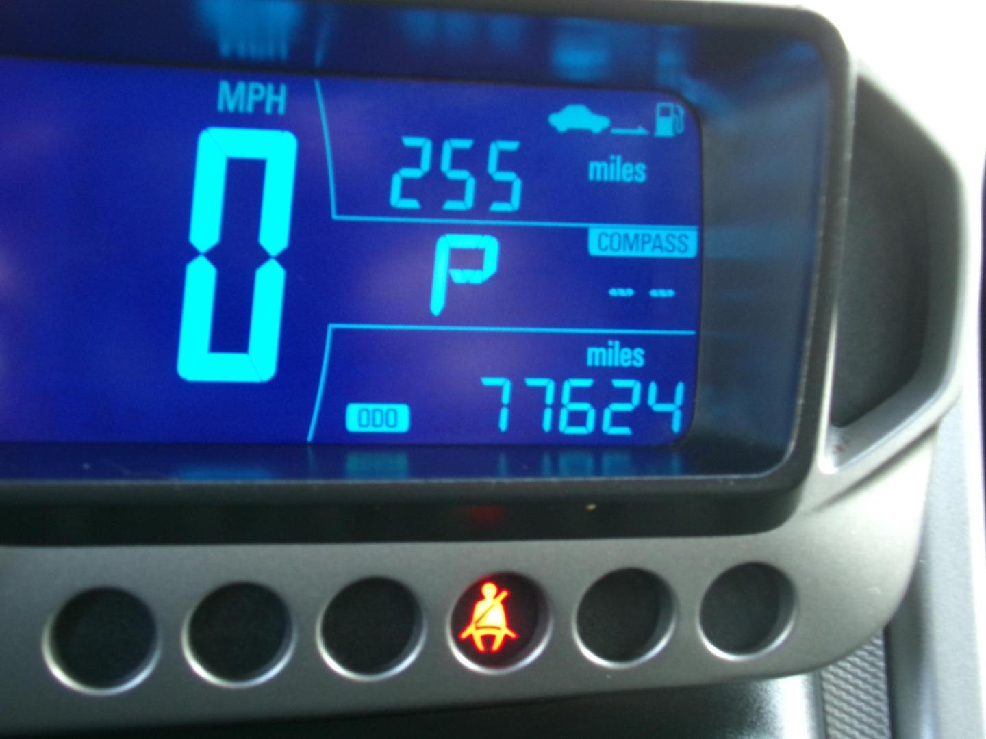 2016 White /Gray Chevrolet Sonic LTZ Auto Sedan (1G1JE5SB8G4) with an 1.4L L4 DOHC 24V TURBO engine, 6A transmission, located at 400 First NW, Bearden, AR, 71720, (870) 687-3414, 0.000000, 0.000000 - Photo#8