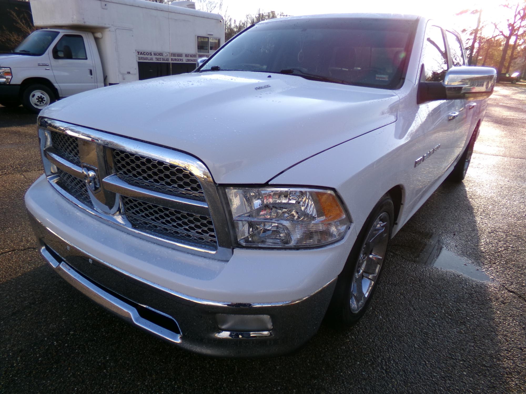 photo of 2012 Dodge Ram 1500 Laramie Crew Cab 2WD