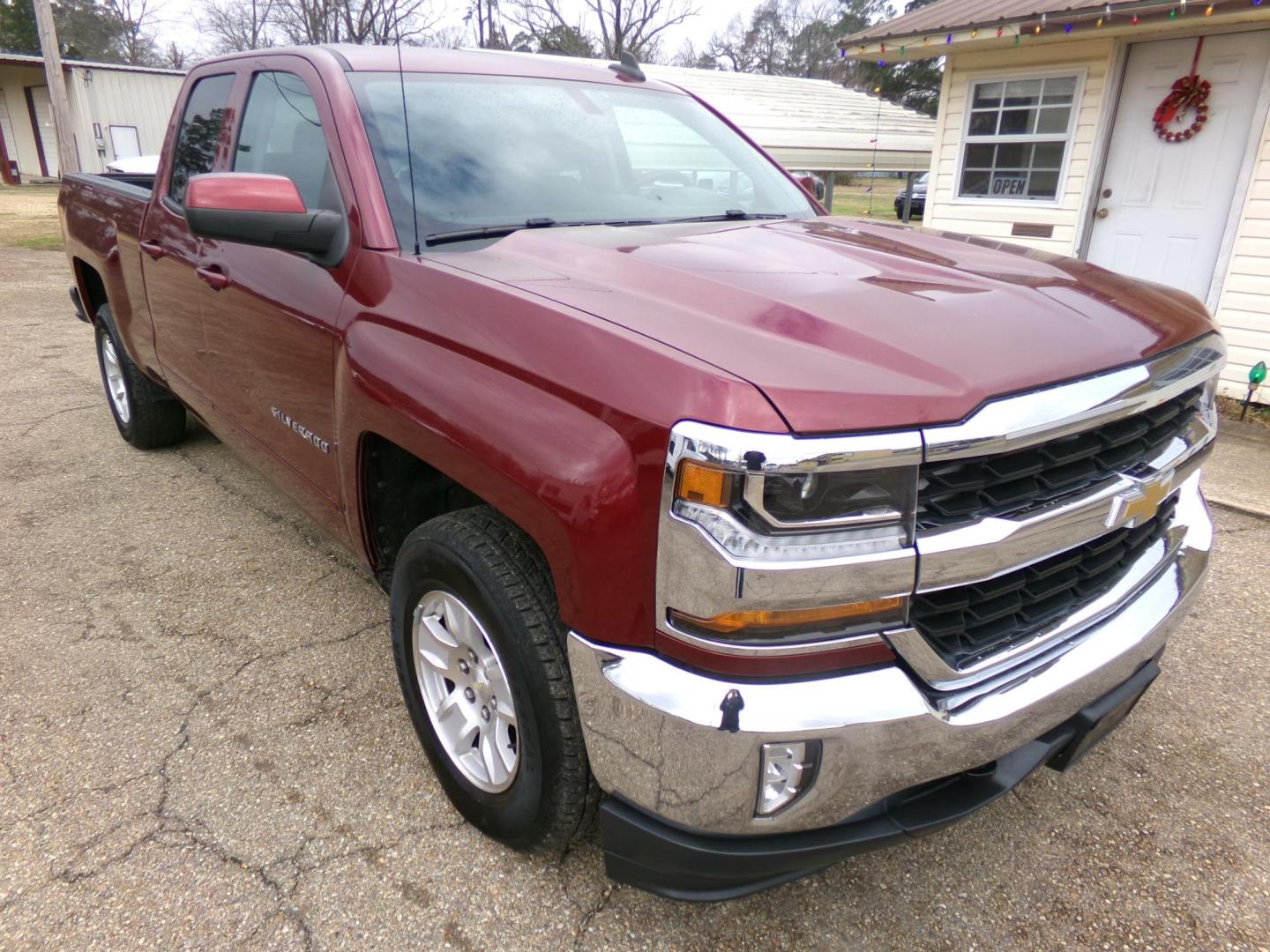 2016 Chevrolet Silverado 1500 LT's photo