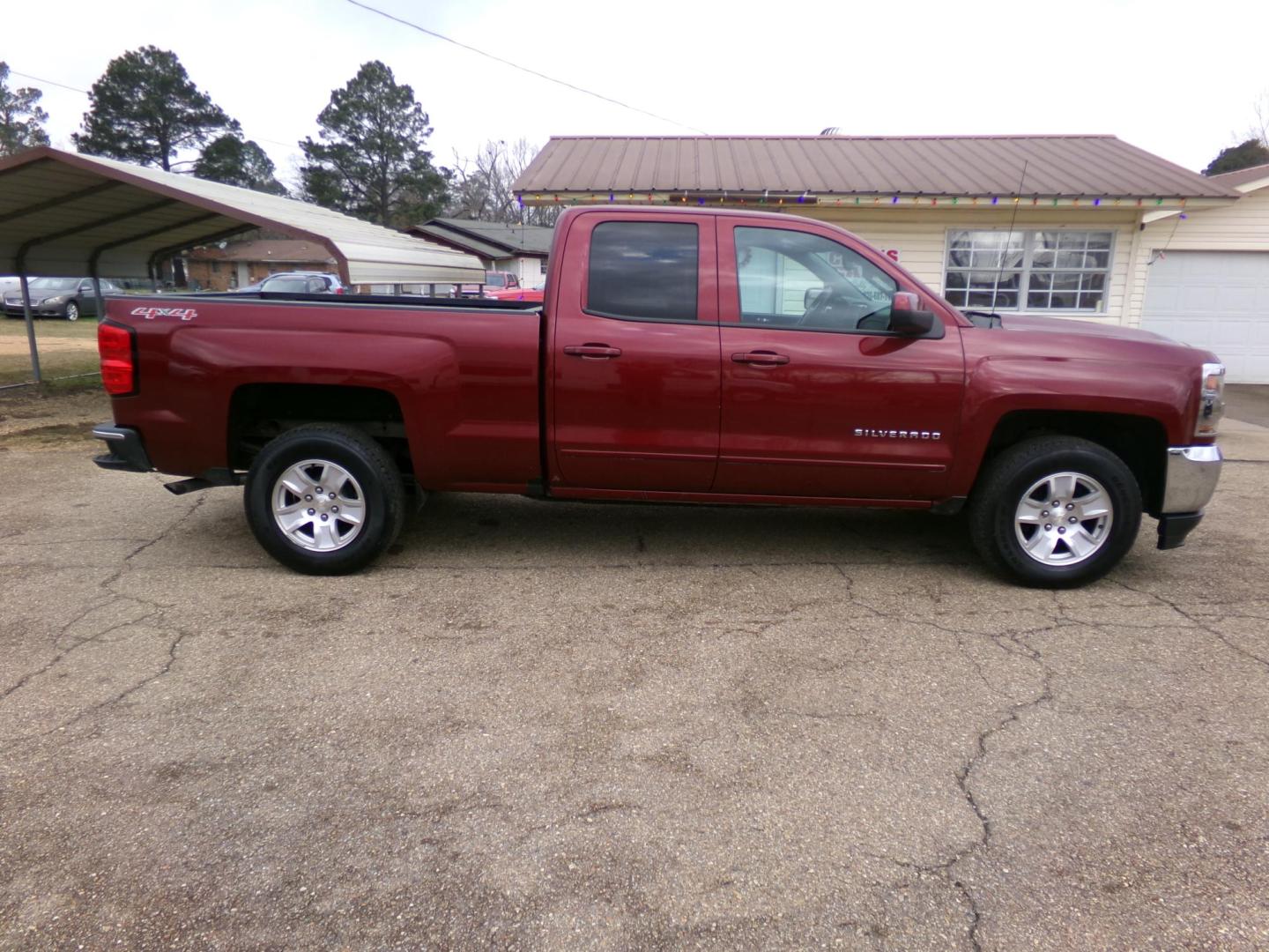 2016 Baroque Red Metallic /Black Chevrolet Silverado 1500 LT Double Cab 4WD (1GCVKREC6GZ) with an 5.3L V8 OHV 16V engine, 6A transmission, located at 400 First NW, Bearden, AR, 71720, (870) 687-3414, 0.000000, 0.000000 - Photo#1