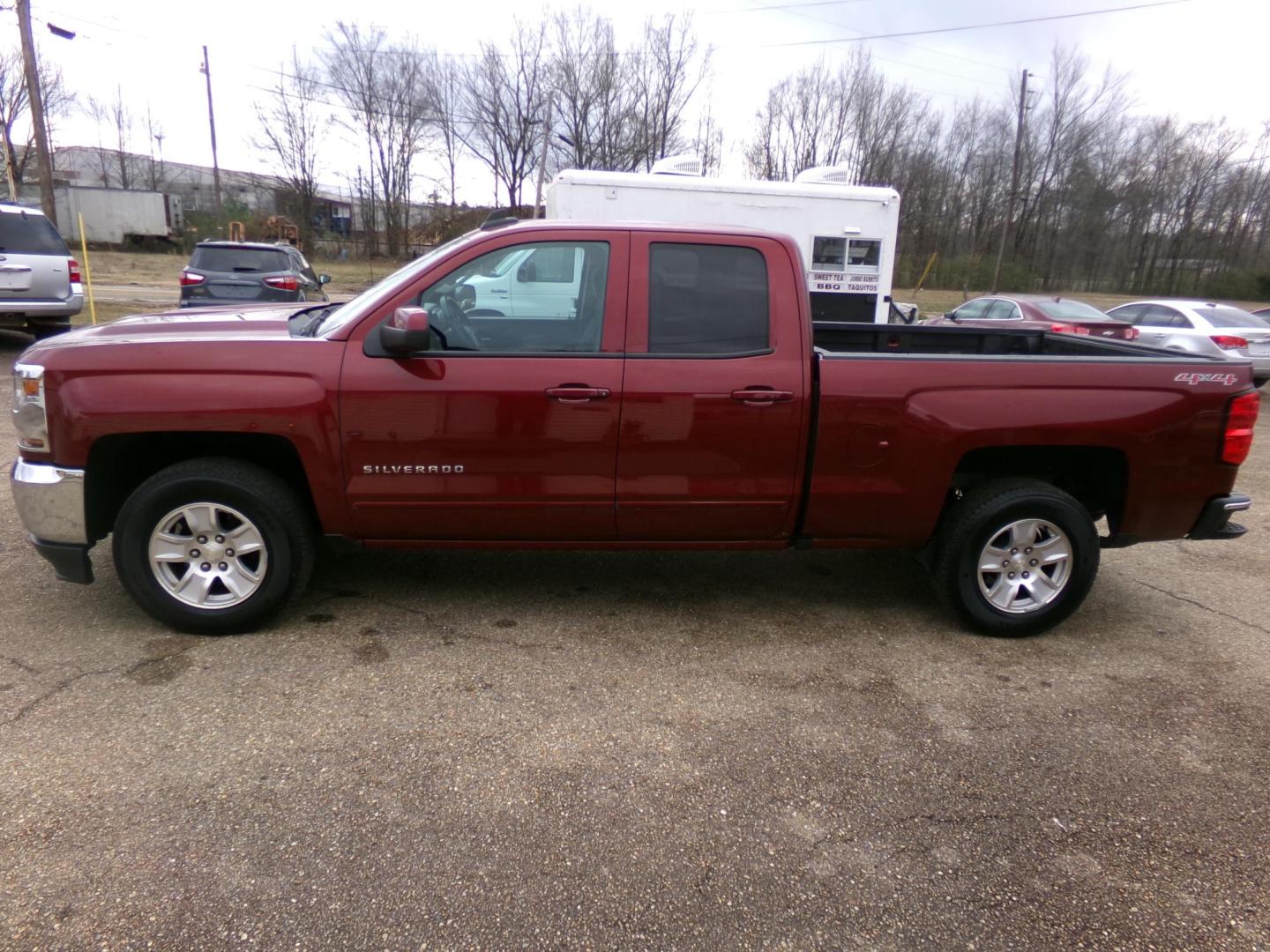 2016 Baroque Red Metallic /Black Chevrolet Silverado 1500 LT Double Cab 4WD (1GCVKREC6GZ) with an 5.3L V8 OHV 16V engine, 6A transmission, located at 400 First NW, Bearden, AR, 71720, (870) 687-3414, 0.000000, 0.000000 - Photo#24