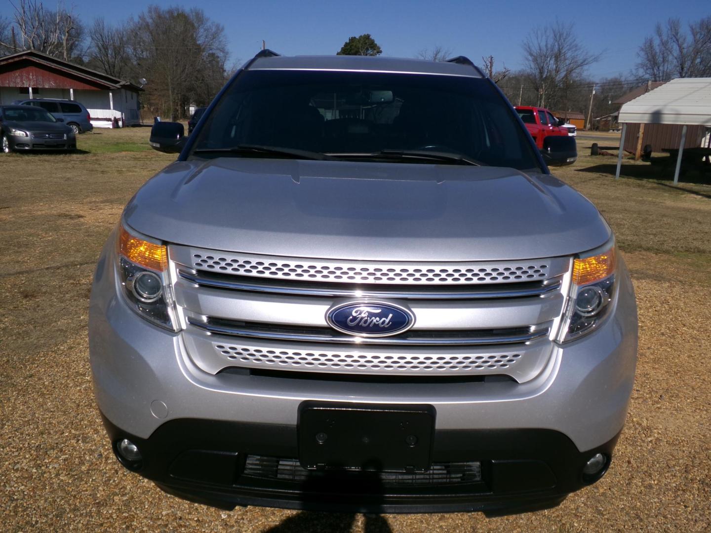 2015 Silver /Black Ford Explorer XLT FWD (1FM5K7D87FG) with an 3.5L V6 DOHC 24V engine, 6-Speed Automatic transmission, located at 400 First NW, Bearden, AR, 71720, (870) 687-3414, 0.000000, 0.000000 - Photo#22