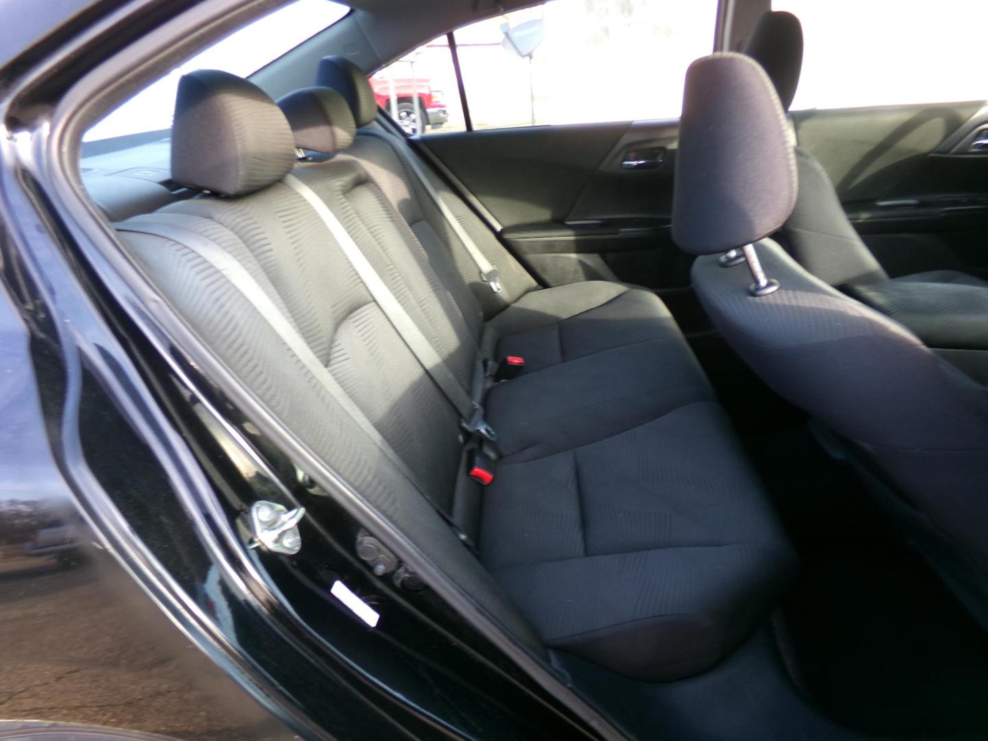 2014 Honda Accord LX Sedan CVT (1HGCR2F33EA) with an 2.4L L4 DOHC 16V engine, Continuously Variable Transmission transmission, located at 400 First NW, Bearden, AR, 71720, (870) 687-3414, 0.000000, 0.000000 - Photo#16