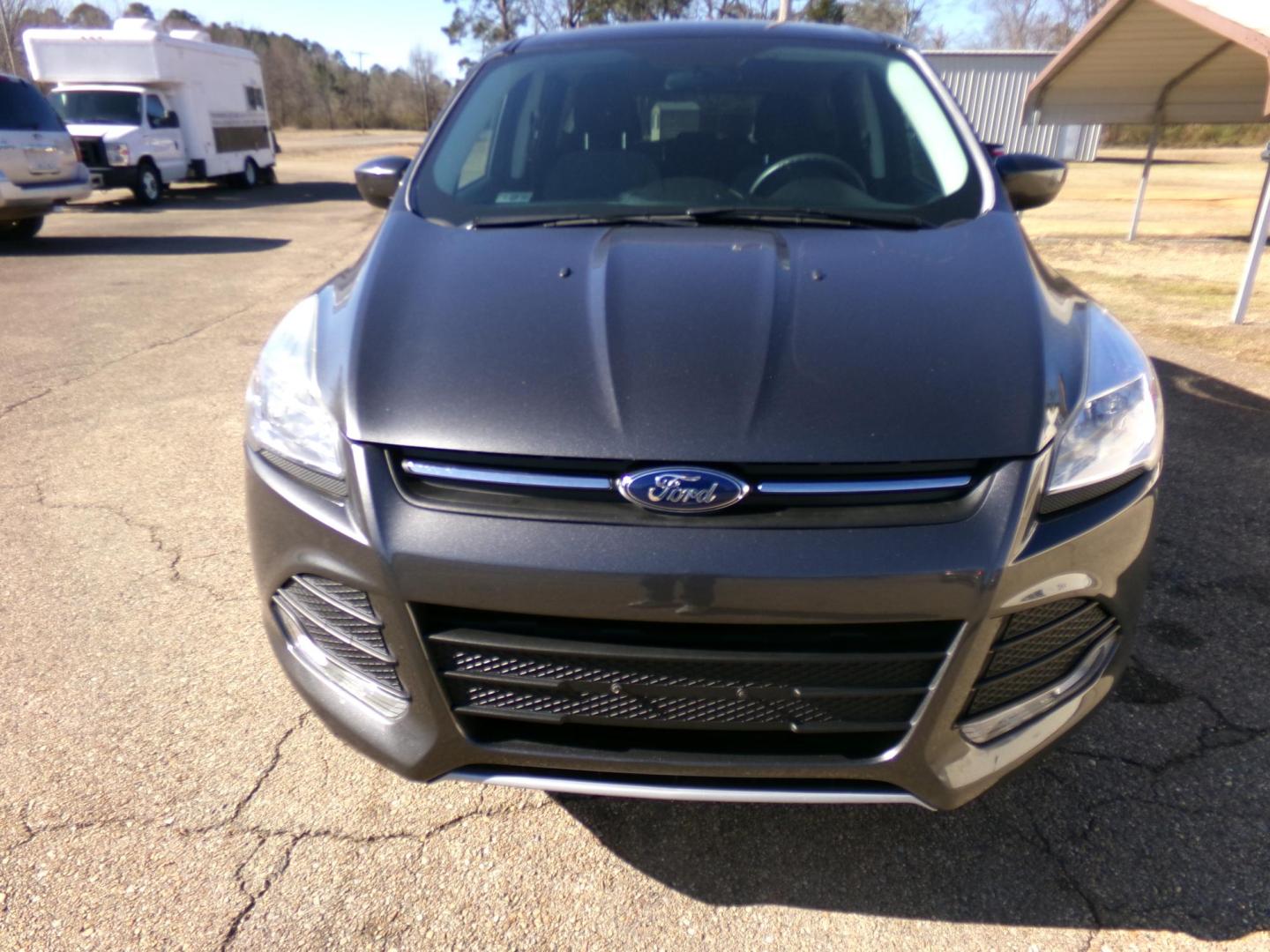 2016 Ford Escape SE FWD (1FMCU0GX3GU) with an 1.6L L4 DOHC 16V engine, 6-Speed Automatic transmission, located at 400 First NW, Bearden, AR, 71720, (870) 687-3414, 0.000000, 0.000000 - Photo#19