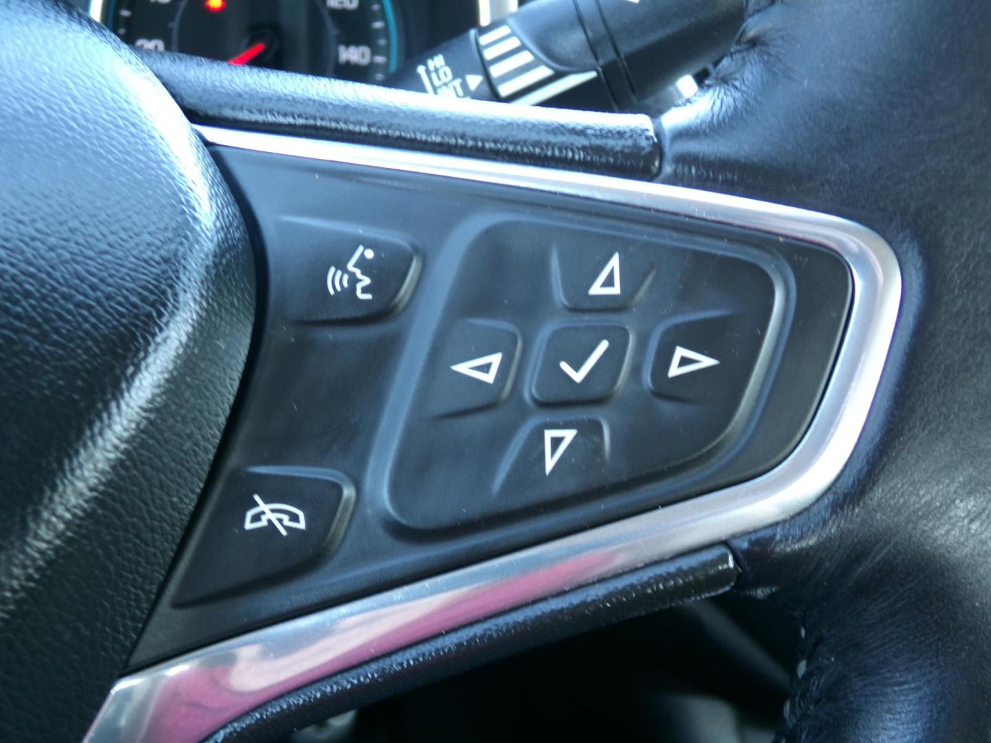 2016 Champagne Silver Metallic /Black Chevrolet Malibu 1LT (1G1ZE5ST6GF) with an 1.5L L4 DOHC 16V engine, 6A transmission, located at 400 First NW, Bearden, AR, 71720, (870) 687-3414, 0.000000, 0.000000 - Photo#15