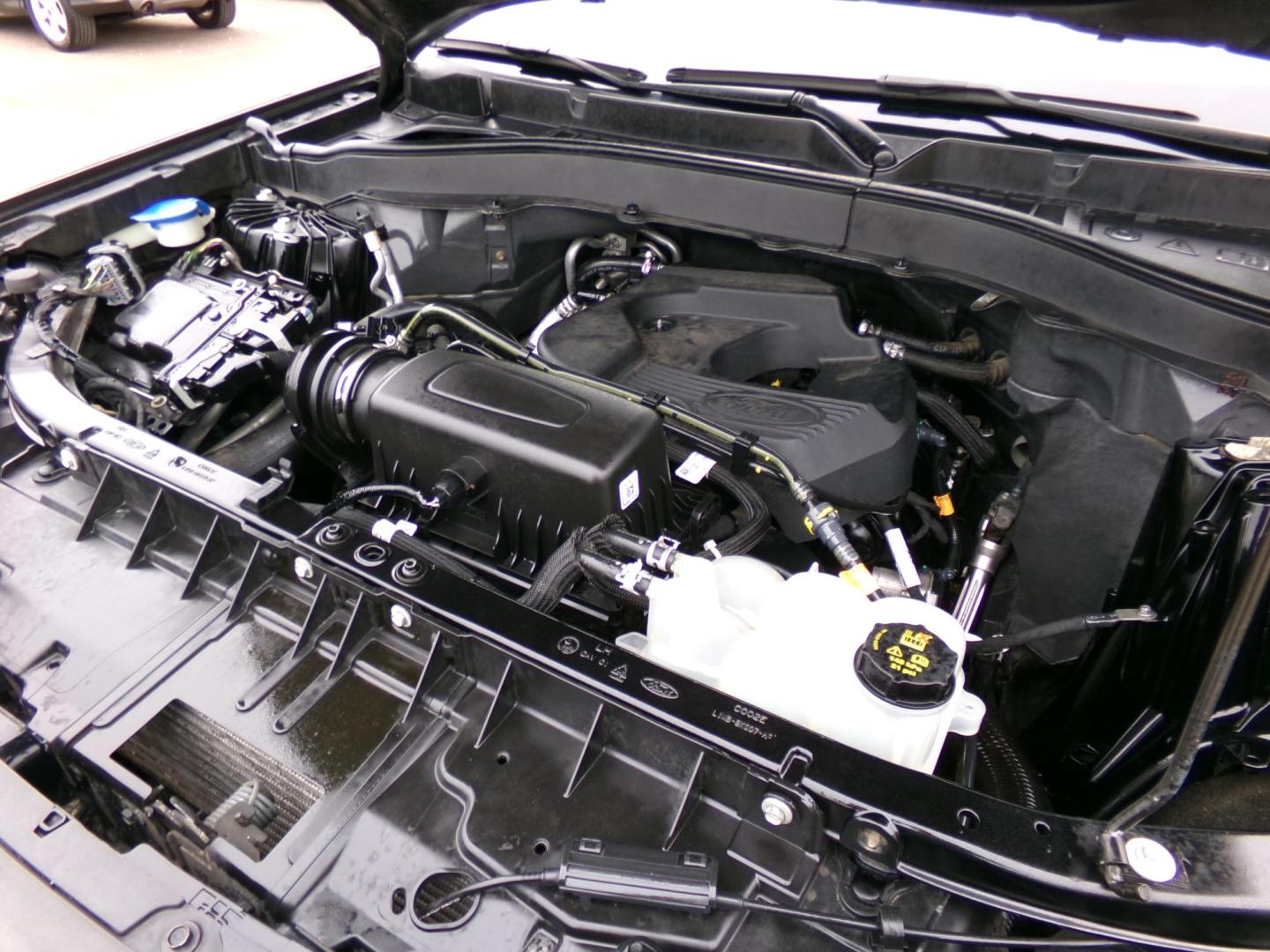 2020 Magnetic Metallic Matte /Black Ford Explorer Base (1FMSK7BH9LG) with an 2.3L L4 DOHC 16V engine, 10-speed automatic transmission, located at 400 First NW, Bearden, AR, 71720, (870) 687-3414, 0.000000, 0.000000 - Photo#5