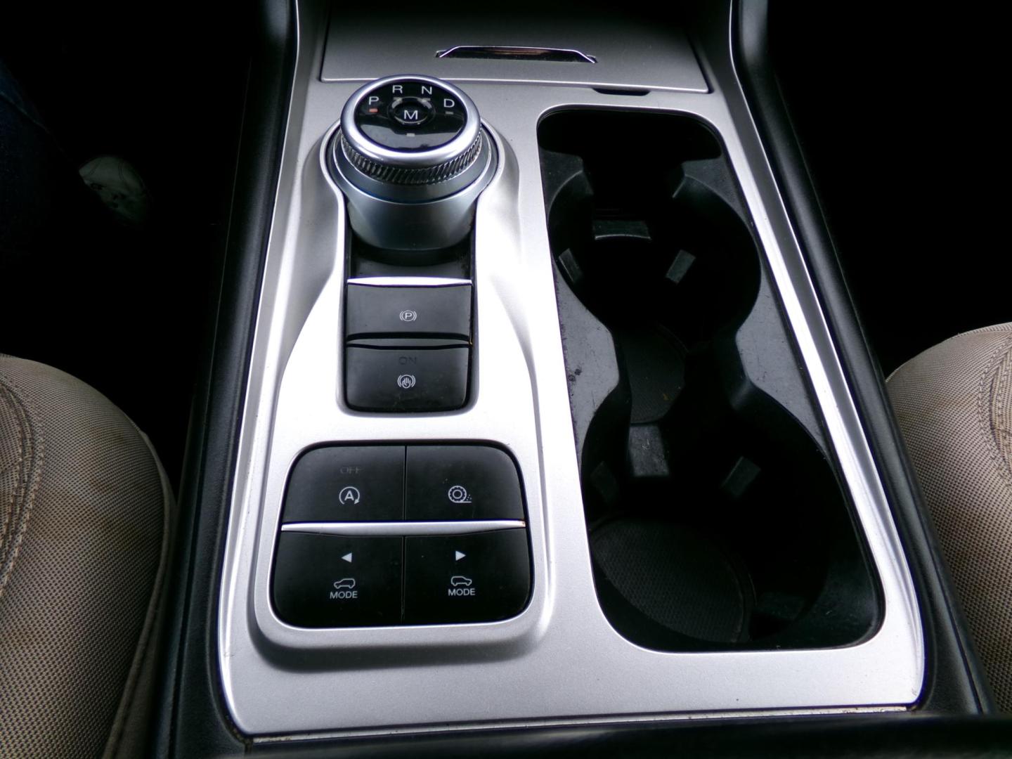 2020 Magnetic Metallic Matte /Black Ford Explorer Base (1FMSK7BH9LG) with an 2.3L L4 DOHC 16V engine, 10-speed automatic transmission, located at 400 First NW, Bearden, AR, 71720, (870) 687-3414, 0.000000, 0.000000 - Photo#12