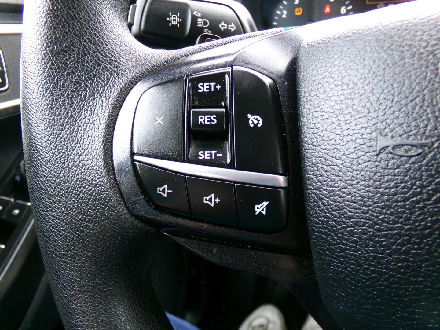 2020 Magnetic Metallic Matte /Black Ford Explorer Base (1FMSK7BH9LG) with an 2.3L L4 DOHC 16V engine, 10-speed automatic transmission, located at 400 First NW, Bearden, AR, 71720, (870) 687-3414, 0.000000, 0.000000 - Photo#14