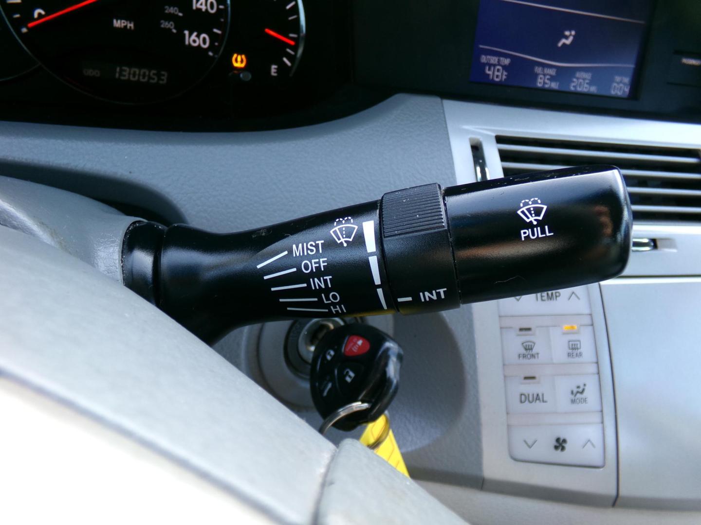 2008 Magnetic Gray Metallic /Gray Toyota Avalon XL (4T1BK36B88U) with an 3.5L V6 DOHC 24V engine, 6-Speed Automatic Overdrive transmission, located at 400 First NW, Bearden, AR, 71720, (870) 687-3414, 0.000000, 0.000000 - Photo#15