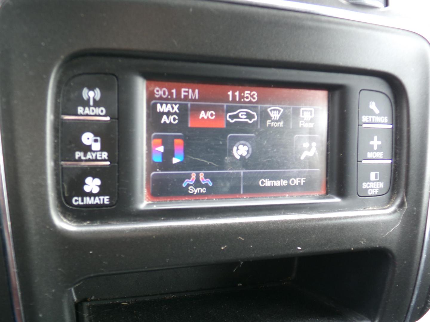 2018 Gray /Black Dodge Journey SE (3C4PDCAB8JT) with an 2.4L L4 DOHC 16V engine, 4-speed automatic transmission, located at 400 First NW, Bearden, AR, 71720, (870) 687-3414, 0.000000, 0.000000 - Photo#11