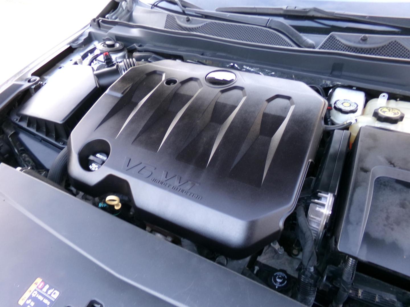 2019 Switchblade Silver Metallic /Black Chevrolet Impala LS (1G11Z5S31KU) with an 3.6L V6 DOHC 24V engine, 6-speed Automatic transmission, located at 400 First NW, Bearden, AR, 71720, (870) 687-3414, 0.000000, 0.000000 - Photo#5