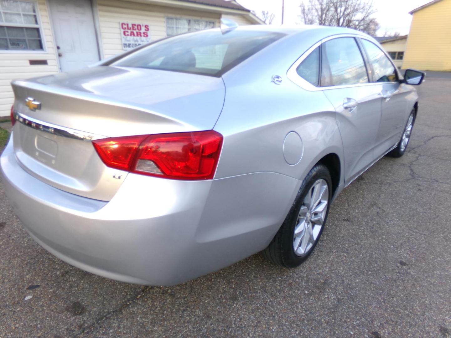 2019 Switchblade Silver Metallic /Black Chevrolet Impala LS (1G11Z5S31KU) with an 3.6L V6 DOHC 24V engine, 6-speed Automatic transmission, located at 400 First NW, Bearden, AR, 71720, (870) 687-3414, 0.000000, 0.000000 - Photo#21