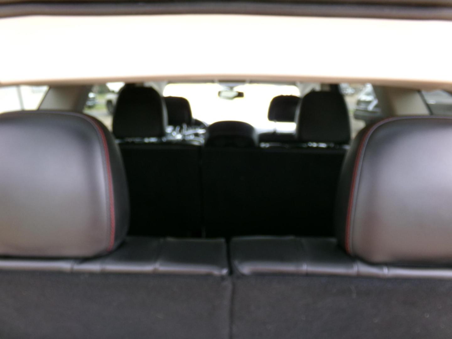 2017 Granite Crystal Metallic /Black Dodge Journey GT (3C4PDCEG6HT) with an 3.6L V6 DOHC 24V engine, 6-speed automatic transmission, located at 400 First NW, Bearden, AR, 71720, (870) 687-3414, 0.000000, 0.000000 - Photo#4