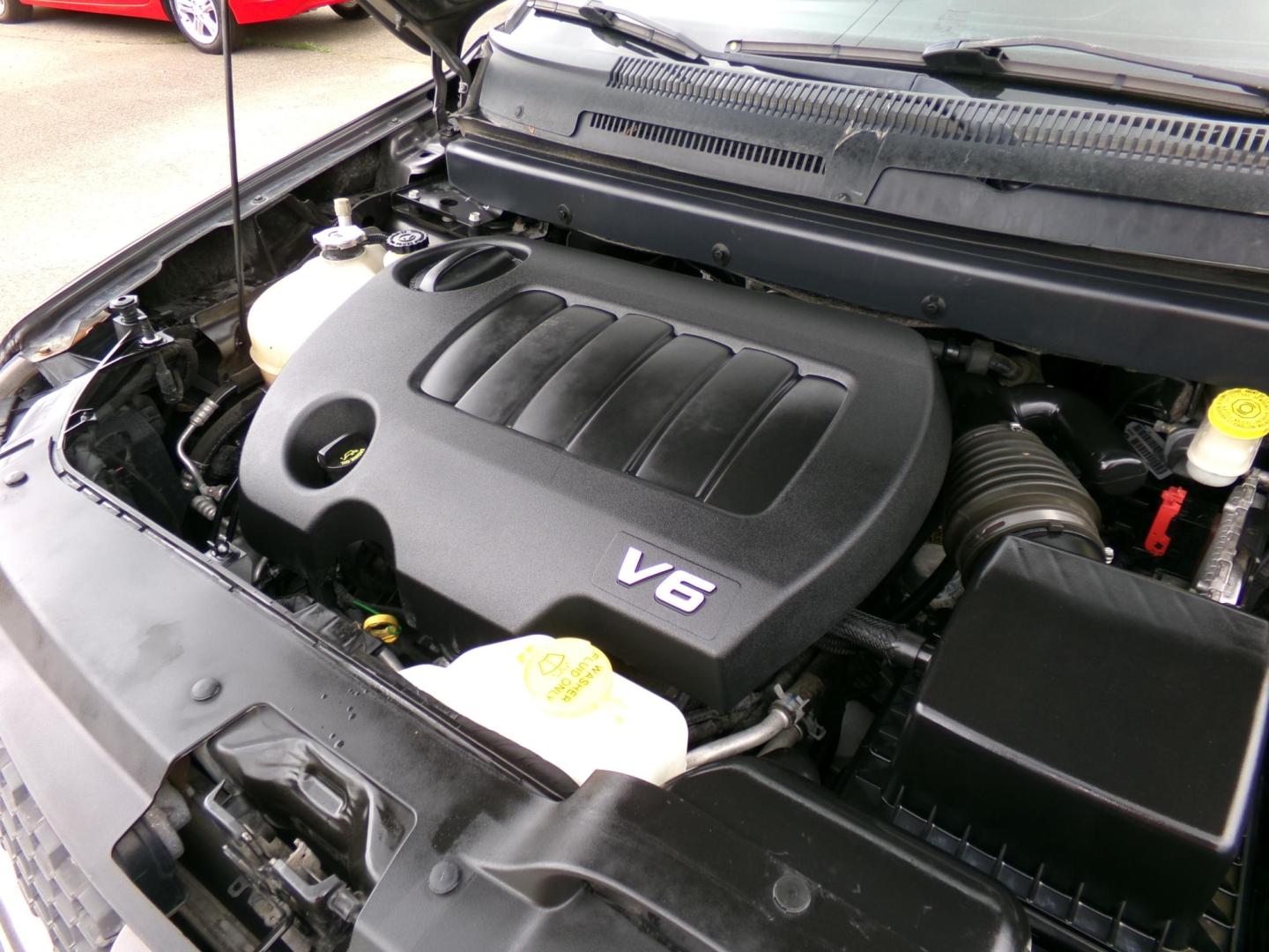 2017 Granite Crystal Metallic /Black Dodge Journey GT (3C4PDCEG6HT) with an 3.6L V6 DOHC 24V engine, 6-speed automatic transmission, located at 400 First NW, Bearden, AR, 71720, (870) 687-3414, 0.000000, 0.000000 - Photo#6