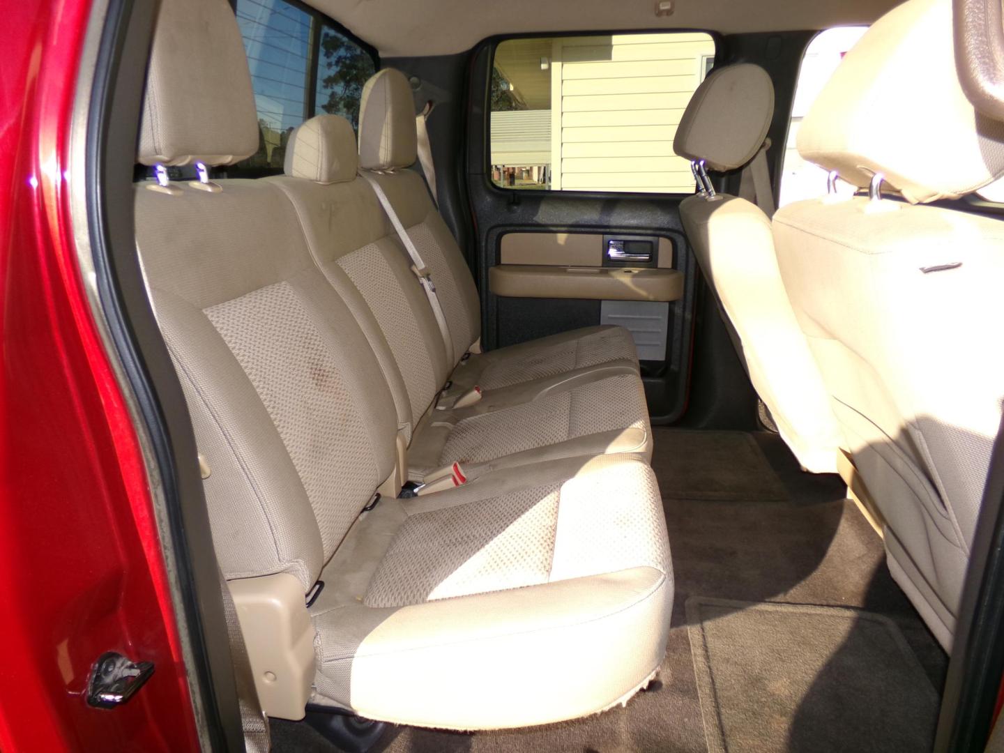2013 Ford F-150 XLT SuperCrew 6.5-ft. Bed 2WD (1FTEW1CM6DK) with an 3.7L V6 DOHC 24V engine, 6-Speed Automatic transmission, located at 400 First NW, Bearden, AR, 71720, (870) 687-3414, 0.000000, 0.000000 - Photo#16