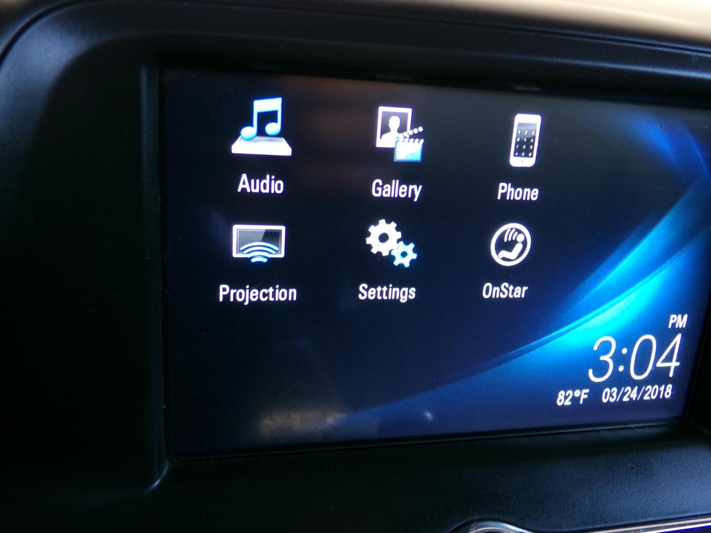 2018 Pull Me Over Red /Gray Chevrolet Camaro 1LT Coupe (1G1FB1RS2J0) with an 3.6L V6 DOHC 24V engine, 6-speed automatic transmission, located at 400 First NW, Bearden, AR, 71720, (870) 687-3414, 0.000000, 0.000000 - Photo#11