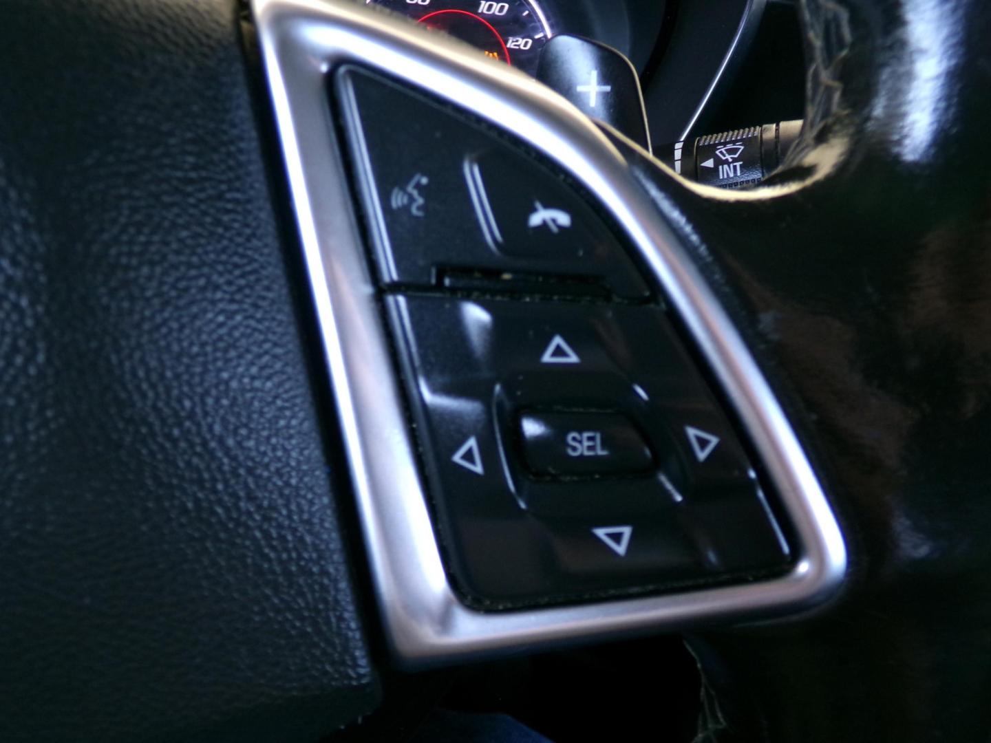 2018 Pull Me Over Red /Gray Chevrolet Camaro 1LT Coupe (1G1FB1RS2J0) with an 3.6L V6 DOHC 24V engine, 6-speed automatic transmission, located at 400 First NW, Bearden, AR, 71720, (870) 687-3414, 0.000000, 0.000000 - Photo#15