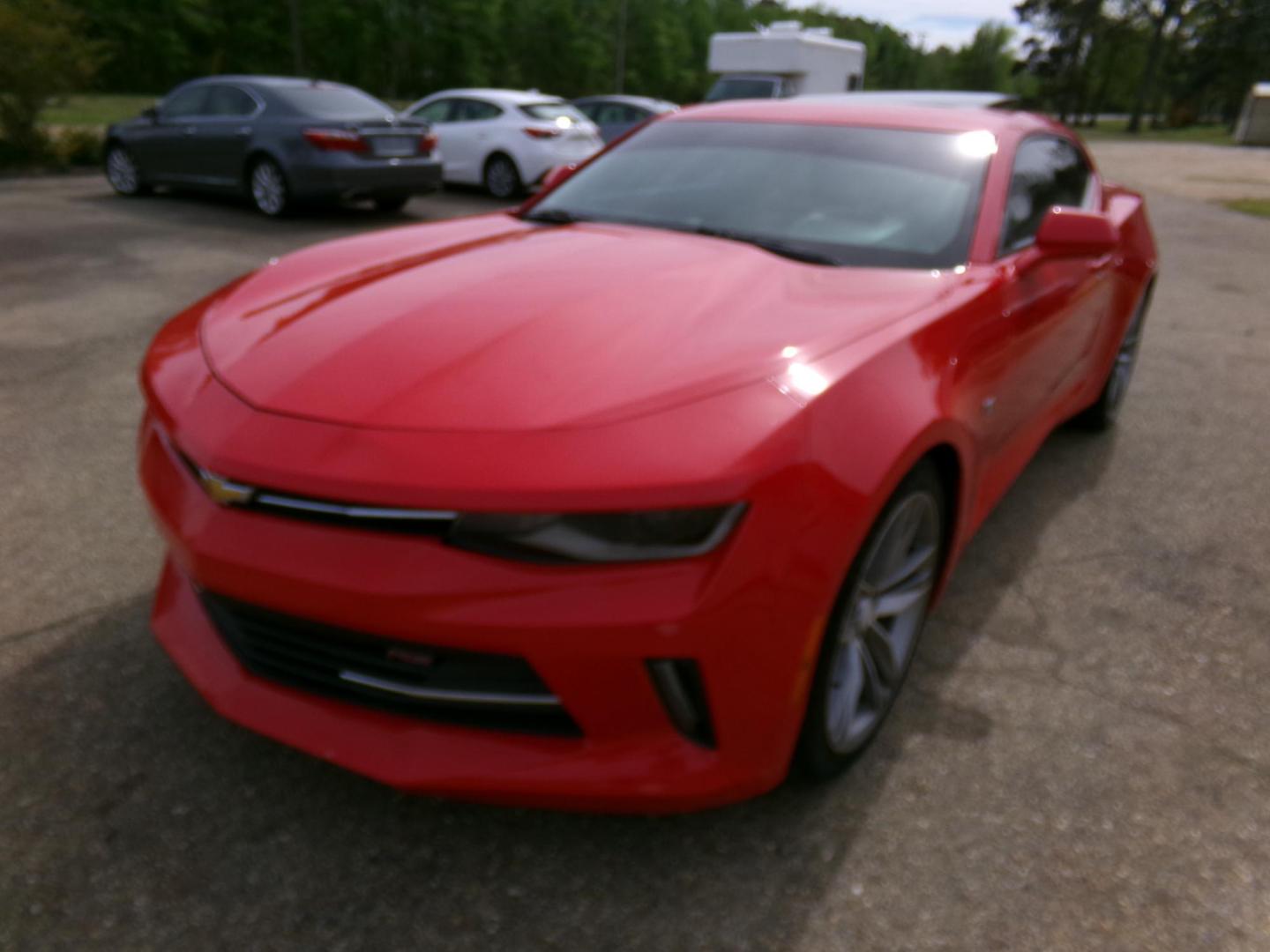 2018 Pull Me Over Red /Gray Chevrolet Camaro 1LT Coupe (1G1FB1RS2J0) with an 3.6L V6 DOHC 24V engine, 6-speed automatic transmission, located at 400 First NW, Bearden, AR, 71720, (870) 687-3414, 0.000000, 0.000000 - Photo#24