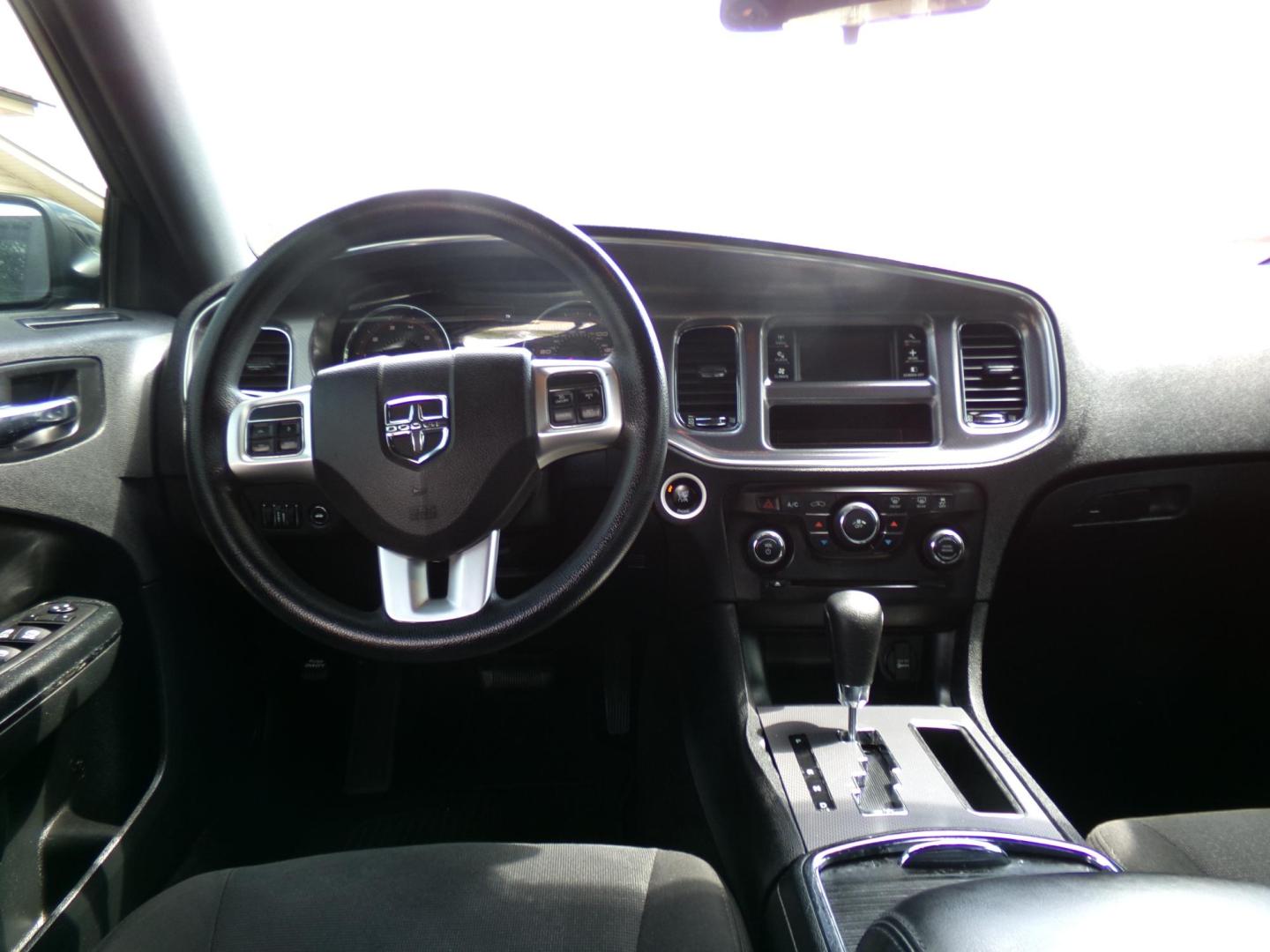 2014 Black /Black Dodge Charger SE (2C3CDXBG2EH) with an 3.6L V6 DOHC 24V engine, 5-Speed Automatic transmission, located at 400 First NW, Bearden, AR, 71720, (870) 687-3414, 0.000000, 0.000000 - Photo#16