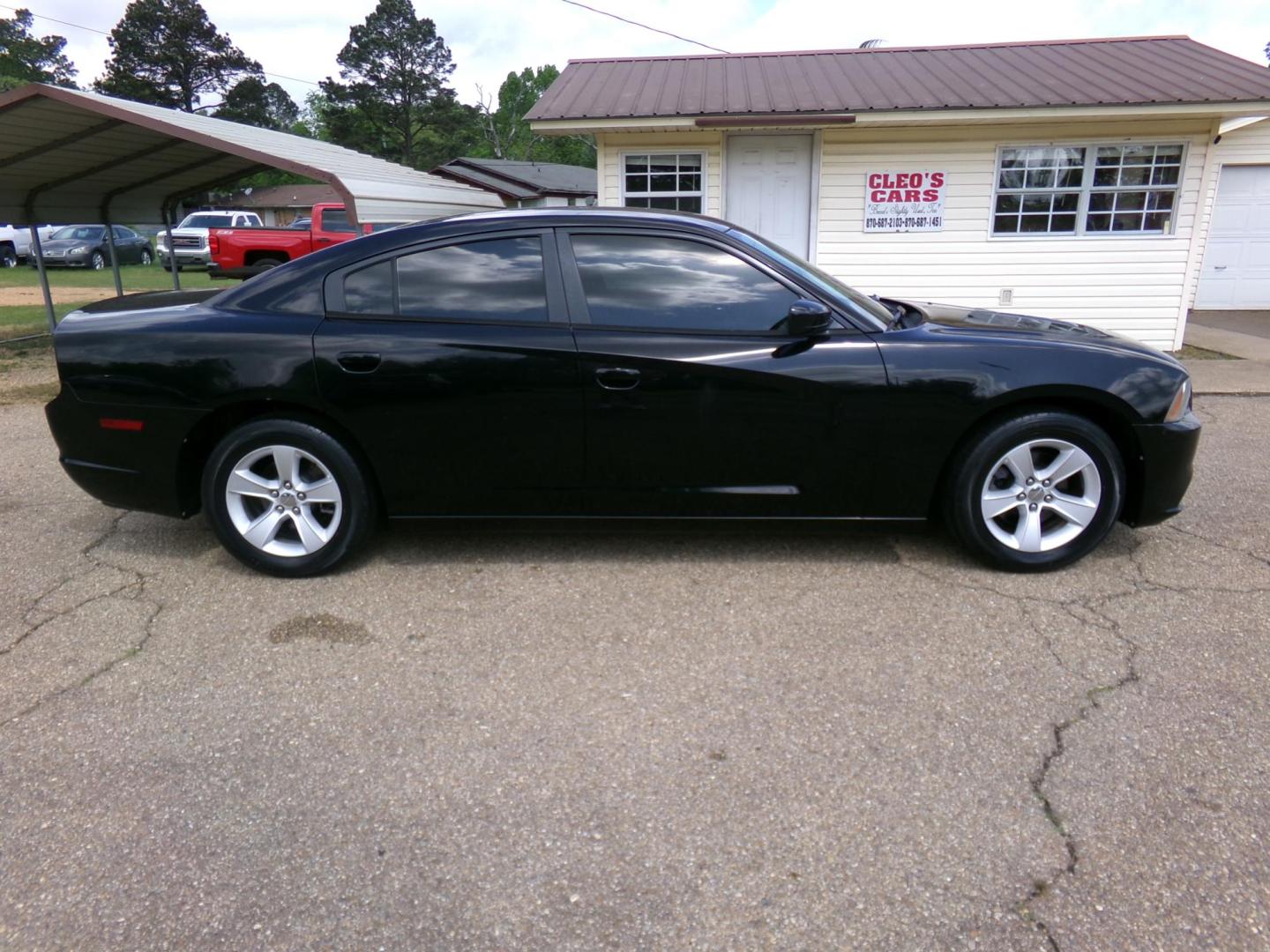 2014 Black /Black Dodge Charger SE (2C3CDXBG2EH) with an 3.6L V6 DOHC 24V engine, 5-Speed Automatic transmission, located at 400 First NW, Bearden, AR, 71720, (870) 687-3414, 0.000000, 0.000000 - Photo#18