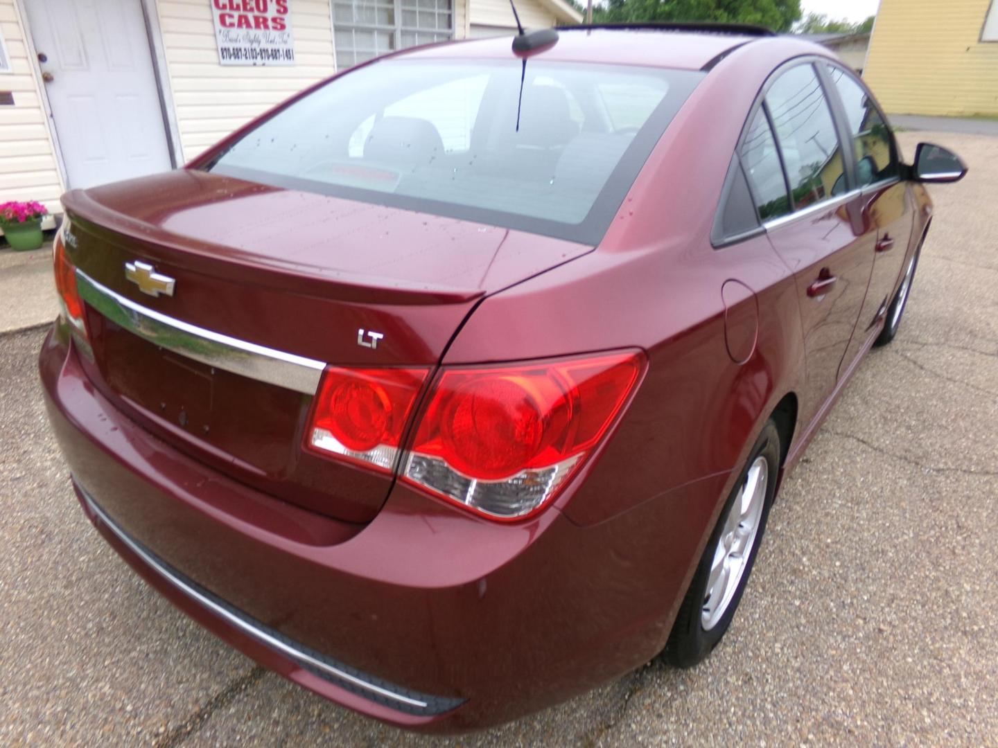 2015 Autumn Bronze Metallic /Black Chevrolet Cruze 1LT Auto (1G1PC5SBXF7) with an 1.4L L4 DOHC 16V TURBO engine, 6-Speed Automatic transmission, located at 400 First NW, Bearden, AR, 71720, (870) 687-3414, 0.000000, 0.000000 - Photo#19