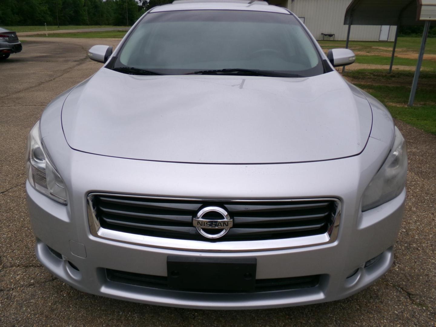 2014 Silver /Black Nissan Maxima SV (1N4AA5AP3EC) with an 3.5L V6 DOHC 24V engine, Continuously Variable Transmission transmission, located at 400 First NW, Bearden, AR, 71720, (870) 687-3414, 0.000000, 0.000000 - Photo#27