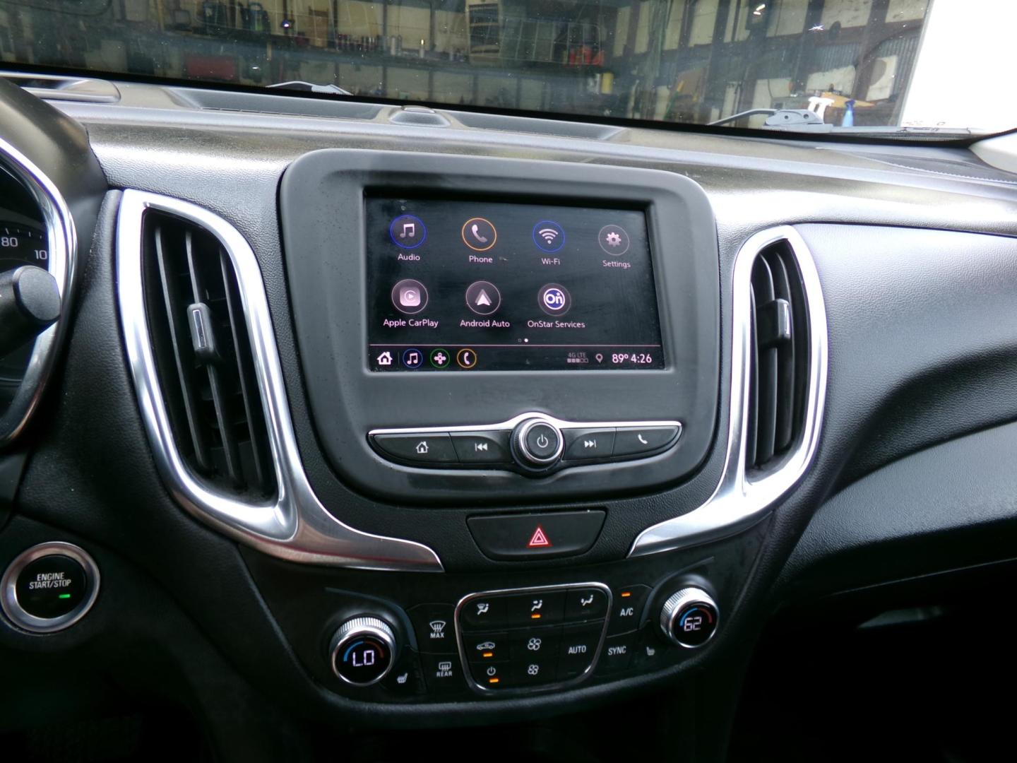2021 Silver /Black Chevrolet Equinox LT 2WD (2GNAXJEV3M6) with an 1.5L L4 DIR DOHC 16V TURBO engine, 6-speed automatic transmission, located at 400 First NW, Bearden, AR, 71720, (870) 687-3414, 0.000000, 0.000000 - Photo#8