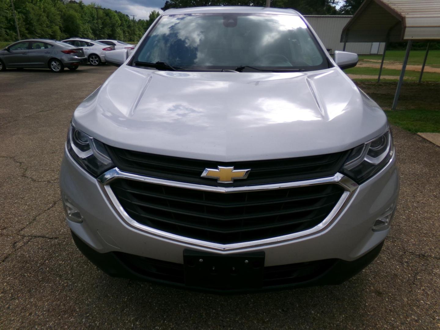 2021 Silver /Black Chevrolet Equinox LT 2WD (2GNAXJEV3M6) with an 1.5L L4 DIR DOHC 16V TURBO engine, 6-speed automatic transmission, located at 400 First NW, Bearden, AR, 71720, (870) 687-3414, 0.000000, 0.000000 - Photo#22