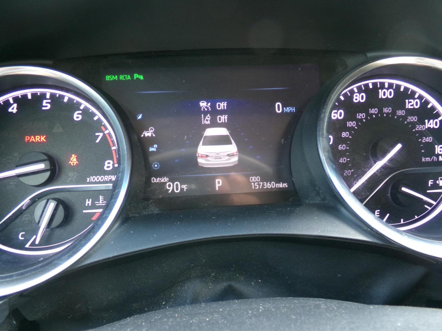 2018 White /Tan Toyota Camry XLE (4T1B11HK8JU) with an 2.5L L4 DOHC 16V engine, 8- speed automatic transmission, located at 400 First NW, Bearden, AR, 71720, (870) 687-3414, 0.000000, 0.000000- Photo#7