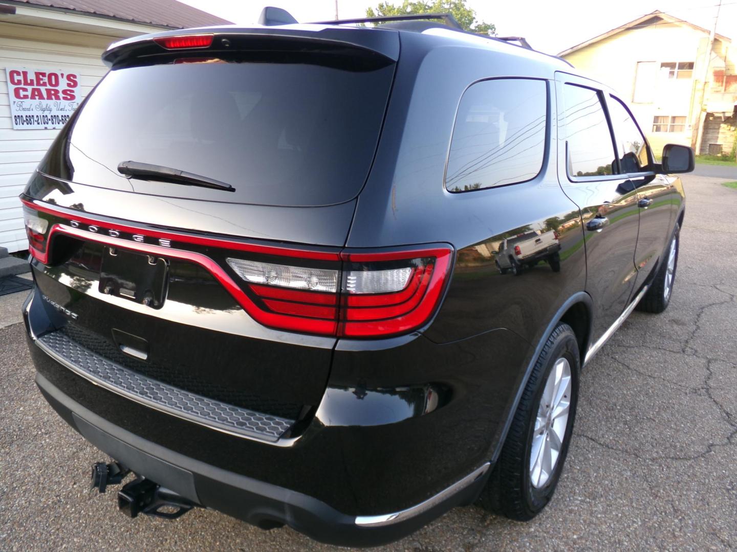 2015 Brilliant Black Pearl /Charcoal Dodge Durango SXT (1C4RDHAG3FC) with an 3.6L V6 DOHC 24V engine, 8-Speed Automatic transmission, located at 400 First NW, Bearden, AR, 71720, (870) 687-3414, 0.000000, 0.000000 - Photo#23