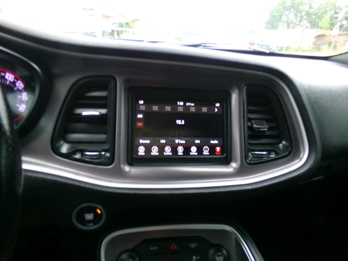 2021 Surf Blue Pearl /Black Dodge Challenger SXT (2C3CDZAG7MH) with an 3.6L V6 DOHC 24V engine, 8-speed automatic transmission, located at 400 First NW, Bearden, AR, 71720, (870) 687-3414, 0.000000, 0.000000 - Photo#11