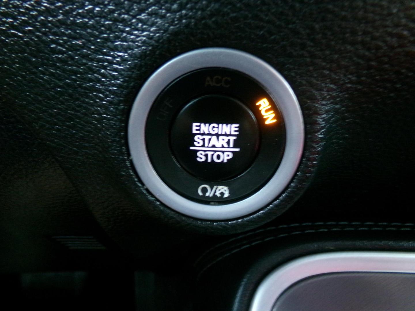 2021 Surf Blue Pearl /Black Dodge Challenger SXT (2C3CDZAG7MH) with an 3.6L V6 DOHC 24V engine, 8-speed automatic transmission, located at 400 First NW, Bearden, AR, 71720, (870) 687-3414, 0.000000, 0.000000 - Photo#16
