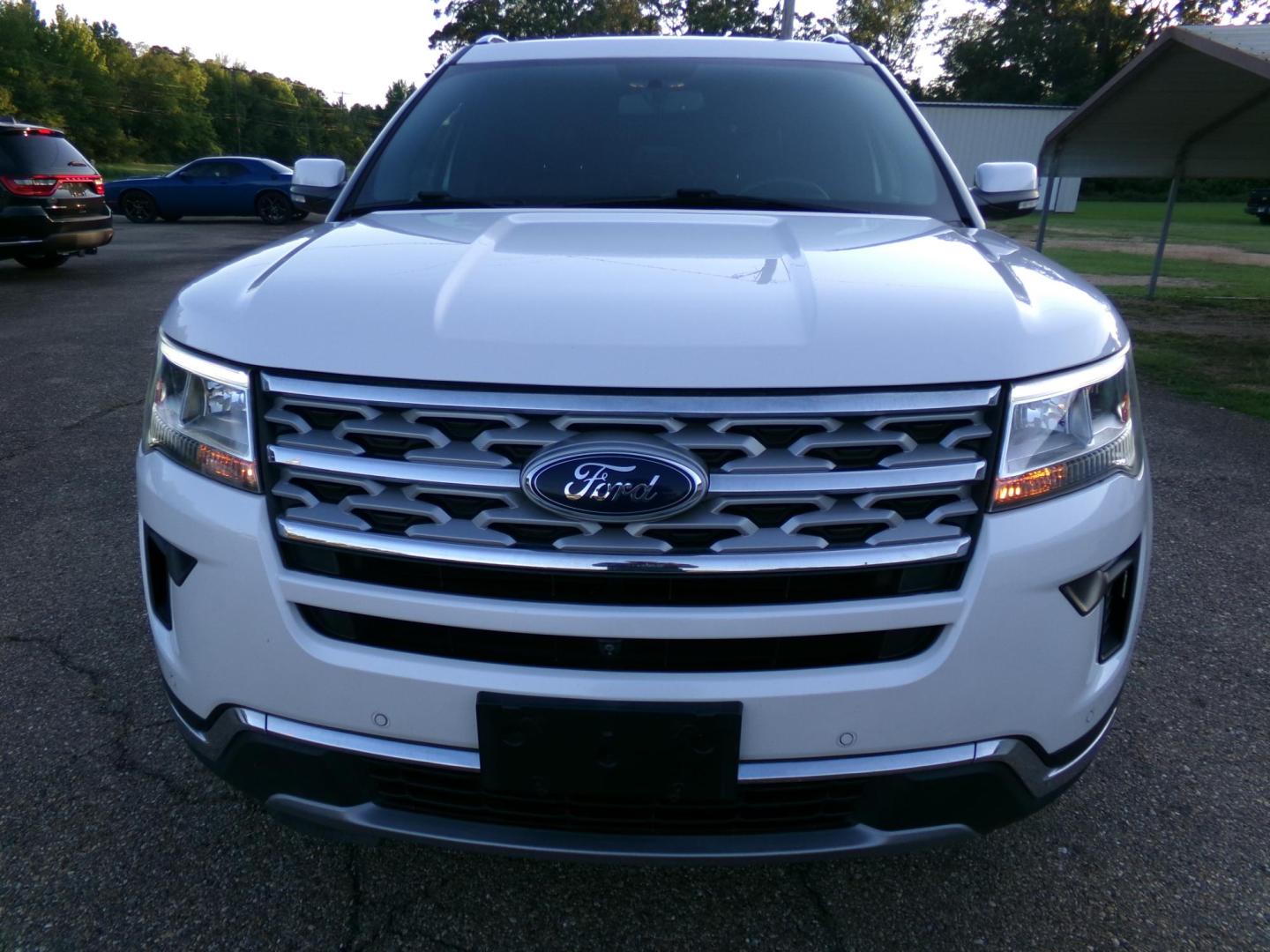 2019 White /Black Ford Explorer Limited FWD (1FM5K7FH5KG) with an 2.3L L4 DOHC 16V engine, 6A transmission, located at 400 First NW, Bearden, AR, 71720, (870) 687-3414, 0.000000, 0.000000 - Photo#32