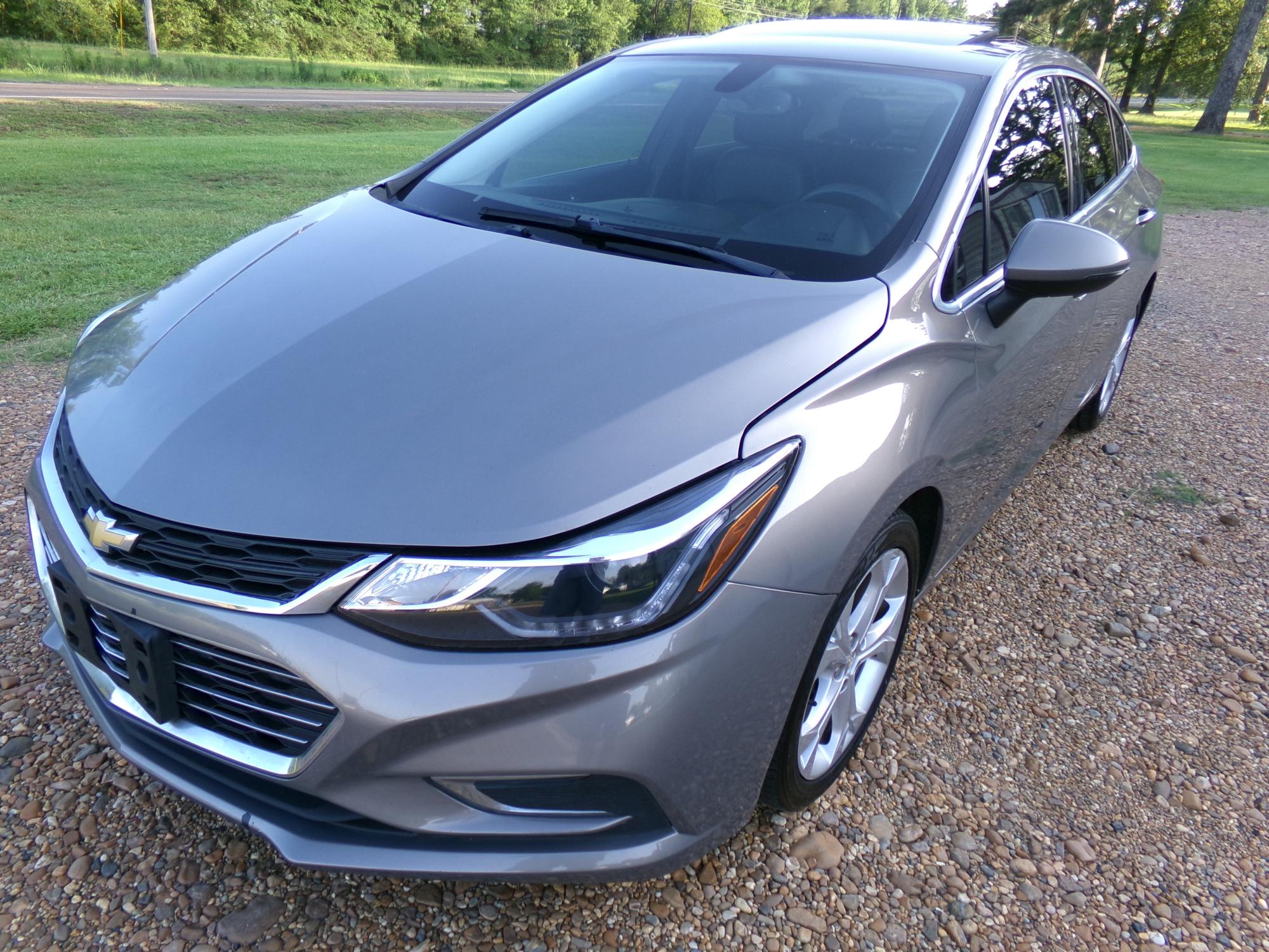 photo of 2018 Chevrolet Cruze Premier Auto