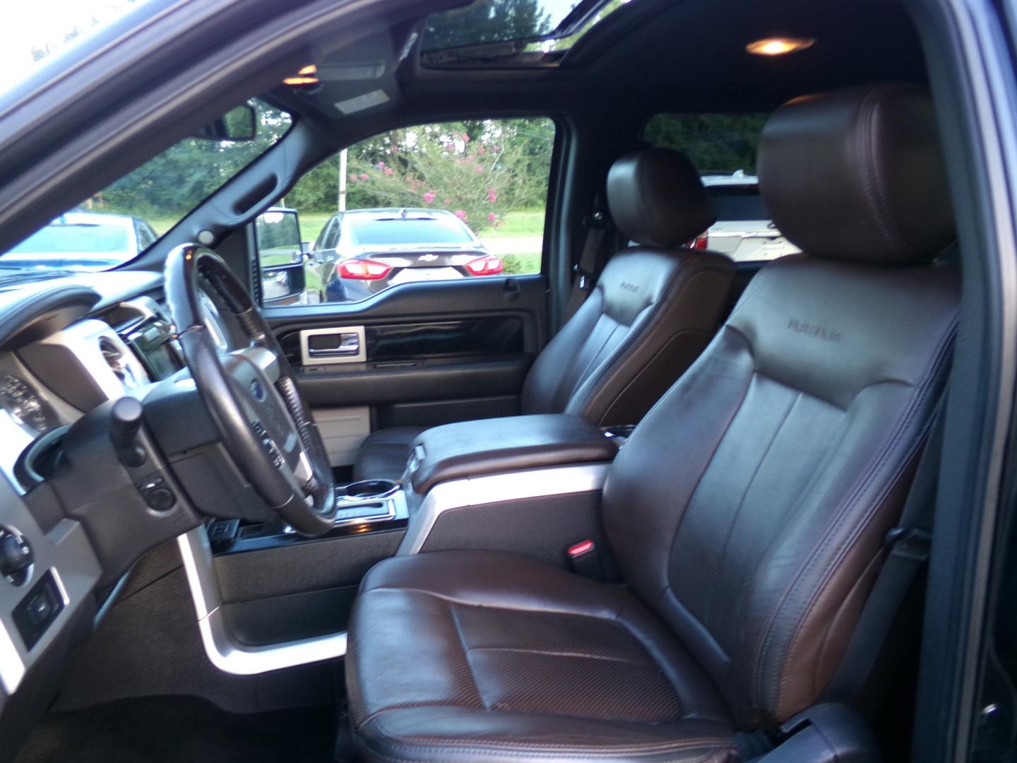 2012 Tuxedo Black /Black Ford F-150 Platinum SuperCrew 5.5-ft. Bed 4WD (1FTFW1ET1CF) with an 3.5L V6 TURBO engine, 6-Speed Automatic transmission, located at 400 First NW, Bearden, AR, 71720, (870) 687-3414, 0.000000, 0.000000- Photo#9