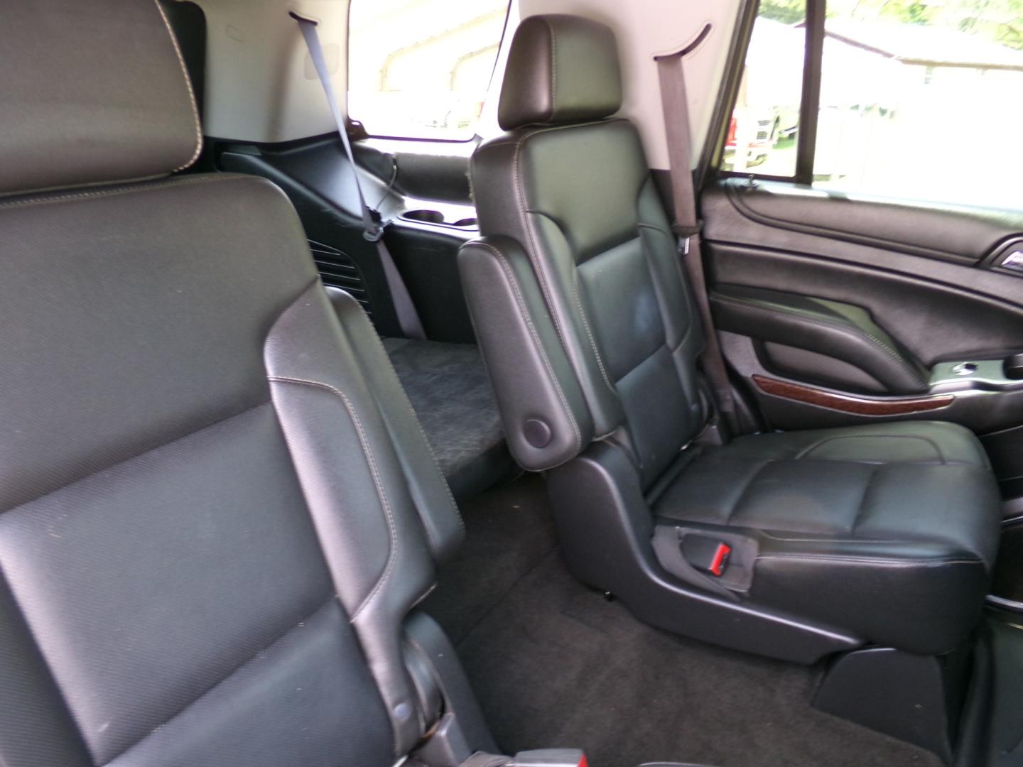 2015 Subterranean Metallic /Brown GMC Yukon SLT 2WD (1GKS1BKC8FR) with an 5.3L V8 OHV 16V engine, 6-Speed Automatic transmission, located at 400 First NW, Bearden, AR, 71720, (870) 687-3414, 0.000000, 0.000000- Photo#22