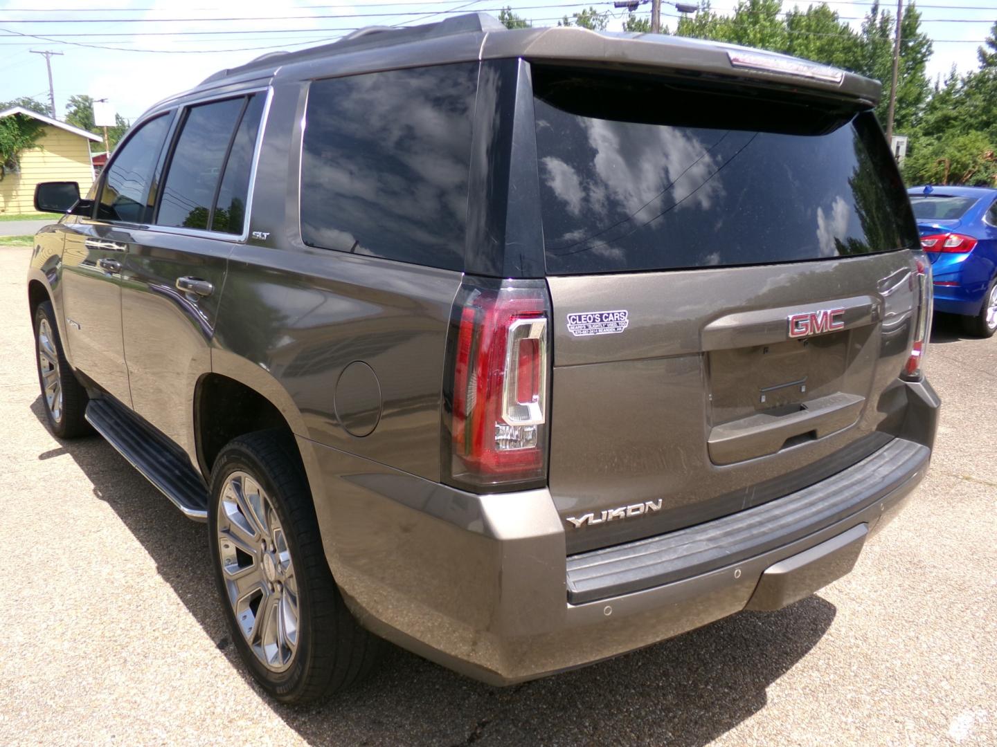 2015 Subterranean Metallic /Brown GMC Yukon SLT 2WD (1GKS1BKC8FR) with an 5.3L V8 OHV 16V engine, 6-Speed Automatic transmission, located at 400 First NW, Bearden, AR, 71720, (870) 687-3414, 0.000000, 0.000000- Photo#27