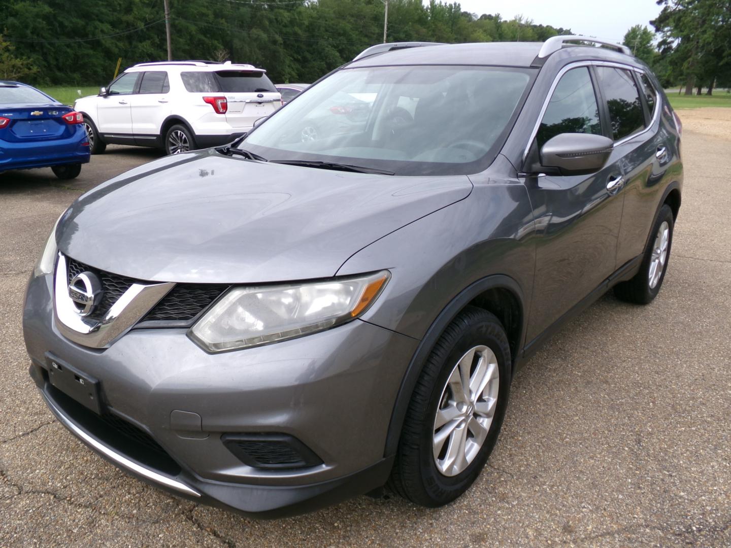 2016 Gray /Black Nissan Rogue S AWD (5N1AT2MM7GC) with an 2.5L L4 DOHC 16V engine, CVT transmission, located at 400 First NW, Bearden, AR, 71720, (870) 687-3414, 0.000000, 0.000000- Photo#0