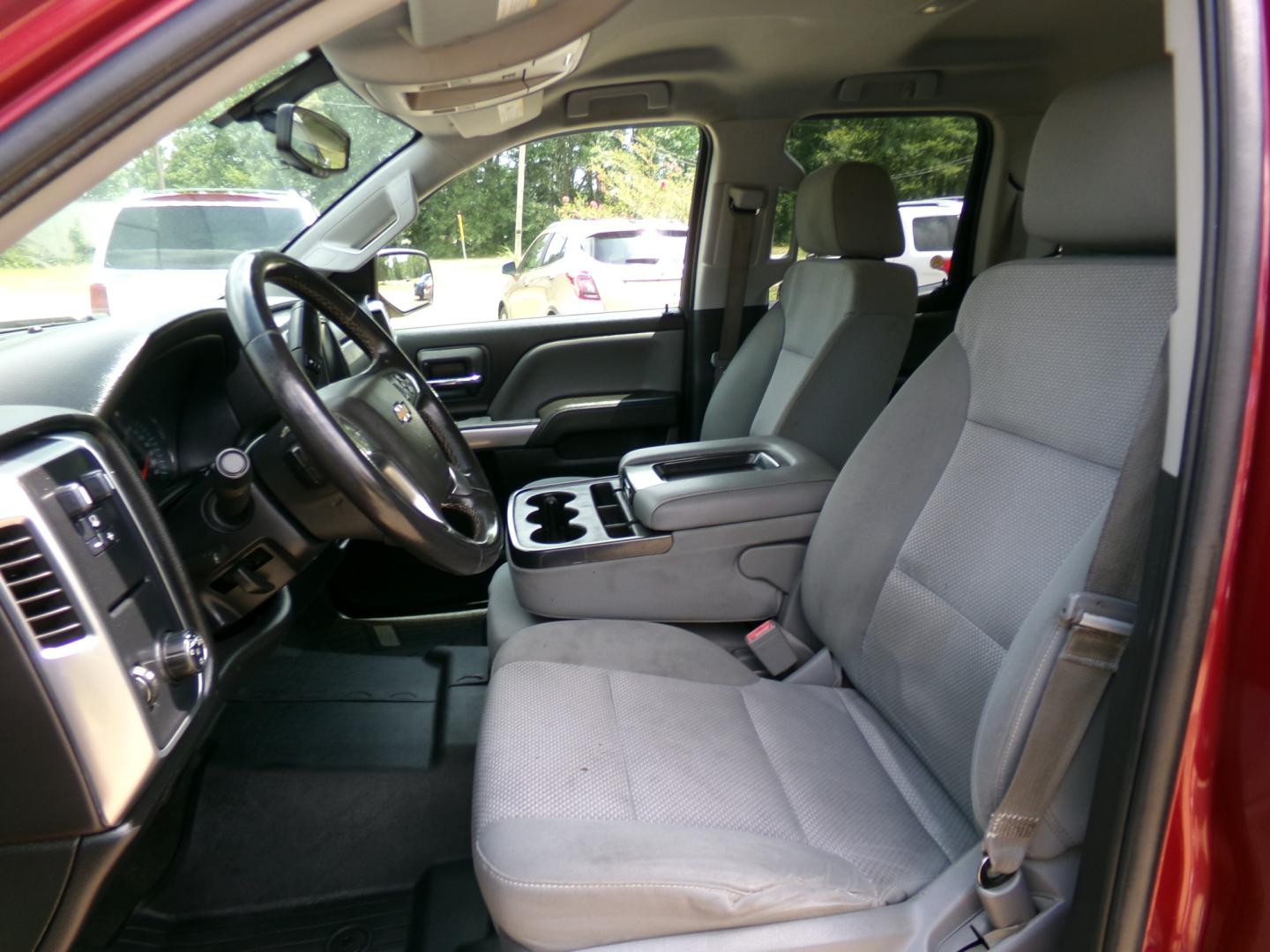 2016 Sonoma Jewel Metallic /Black Chevrolet Silverado 1500 LT Double Cab 2WD (1GCRCREC6GZ) with an 5.3L V8 OHV 16V engine, 6-Speed Automatic transmission, located at 400 First NW, Bearden, AR, 71720, (870) 687-3414, 0.000000, 0.000000- Photo#7