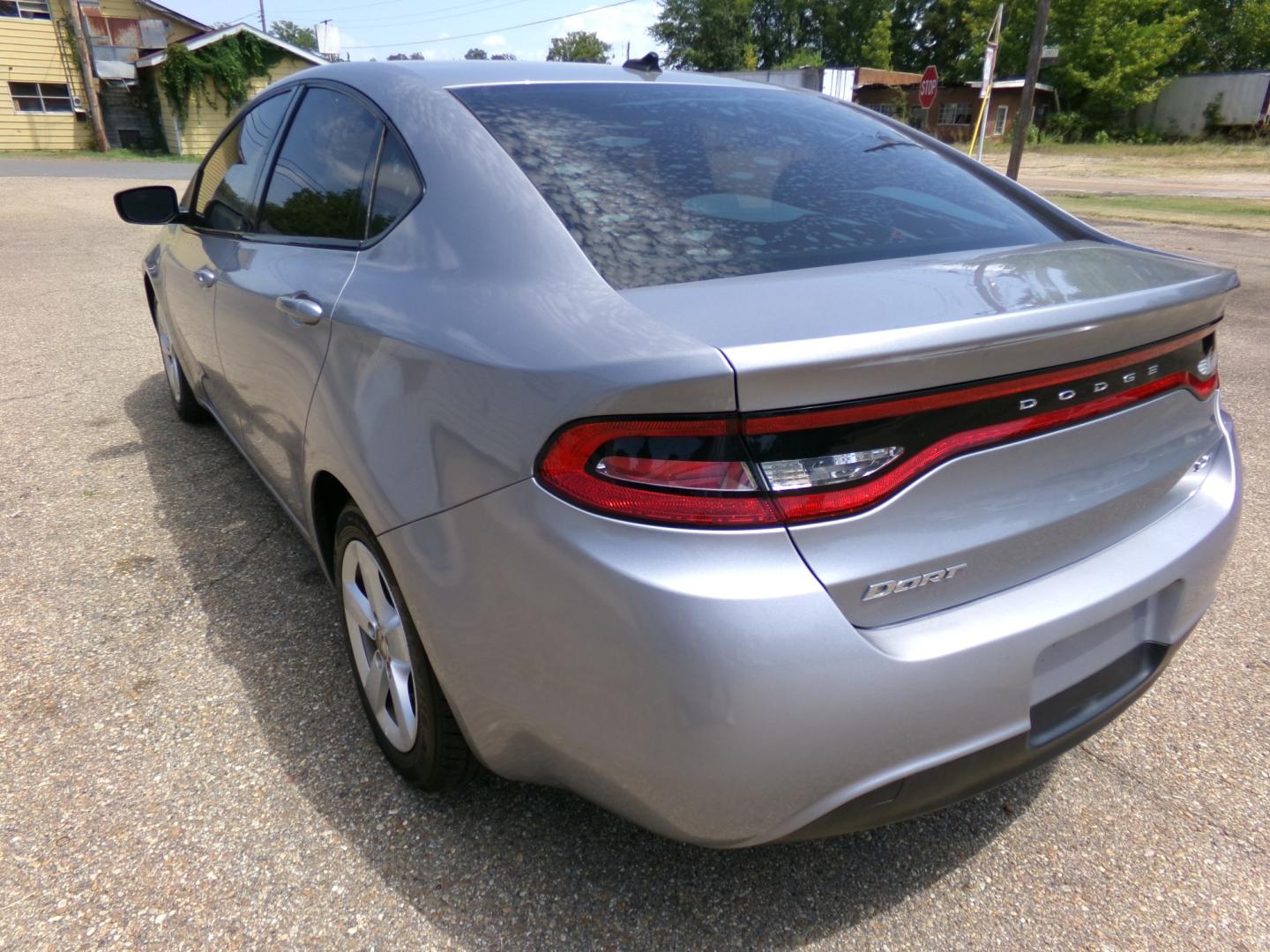 2016 Billet Metallic /Black Dodge Dart SXT (1C3CDFBB7GD) with an 2.4L L4 DOHC 16V engine, 6-Speed Automatic transmission, located at 400 First NW, Bearden, AR, 71720, (870) 687-3414, 0.000000, 0.000000- Photo#2