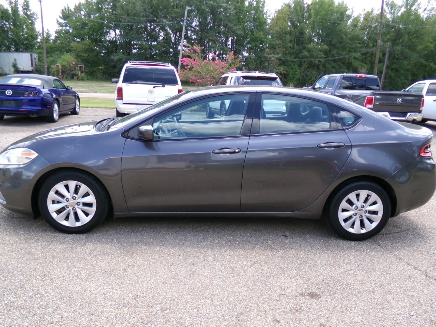 2016 Granite Crystal Metallic /Black Dodge Dart AERO (1C3CDFDH8GD) with an 1.4L L4 DOHC 16V engine, 6-speed automatic transmission, located at 400 First NW, Bearden, AR, 71720, (870) 687-3414, 0.000000, 0.000000- Photo#1