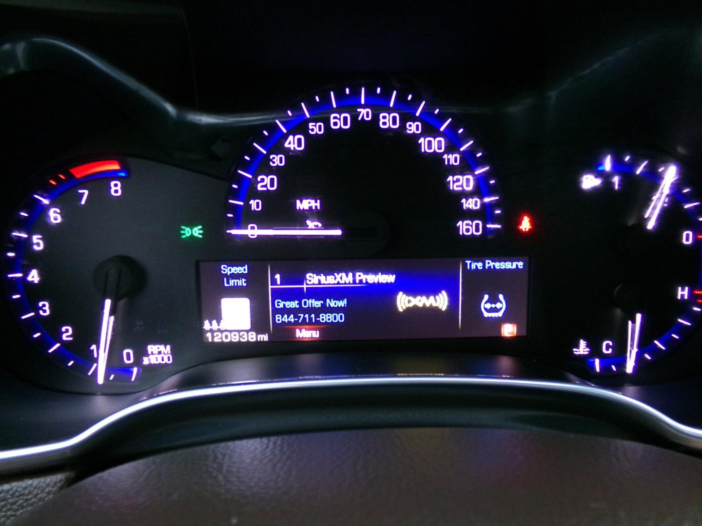 2013 White Diamond Pearl /White Cadillac SRX Luxury AWD (3GYFNDE35DS) with an 3.6L V6 DOHC 24V FFV engine, 6A transmission, located at 400 First NW, Bearden, AR, 71720, (870) 687-3414, 0.000000, 0.000000- Photo#9