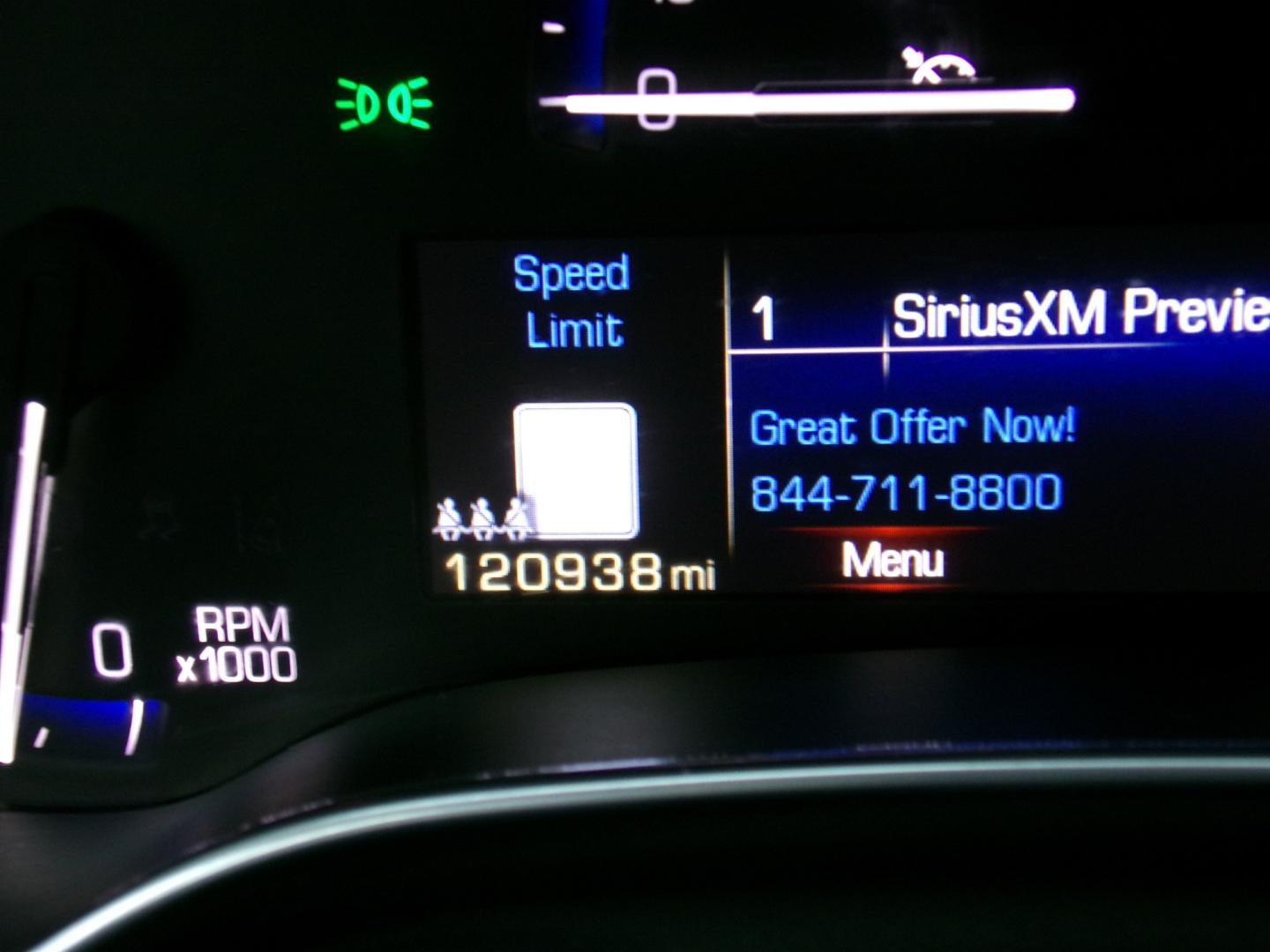2013 White Diamond Pearl /White Cadillac SRX Luxury AWD (3GYFNDE35DS) with an 3.6L V6 DOHC 24V FFV engine, 6A transmission, located at 400 First NW, Bearden, AR, 71720, (870) 687-3414, 0.000000, 0.000000- Photo#10