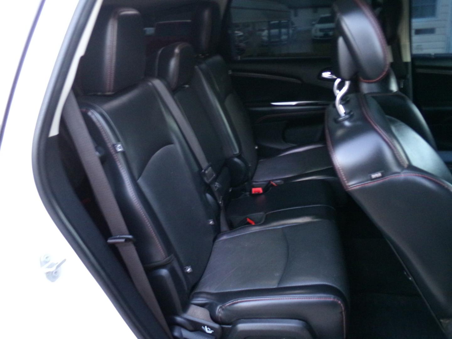 2019 White /Black Dodge Journey GT AWD (3C4PDDEG7KT) with an 3.6L V6 DOHC 24V engine, 6-speed automatic transmission, located at 400 First NW, Bearden, AR, 71720, (870) 687-3414, 0.000000, 0.000000- Photo#19