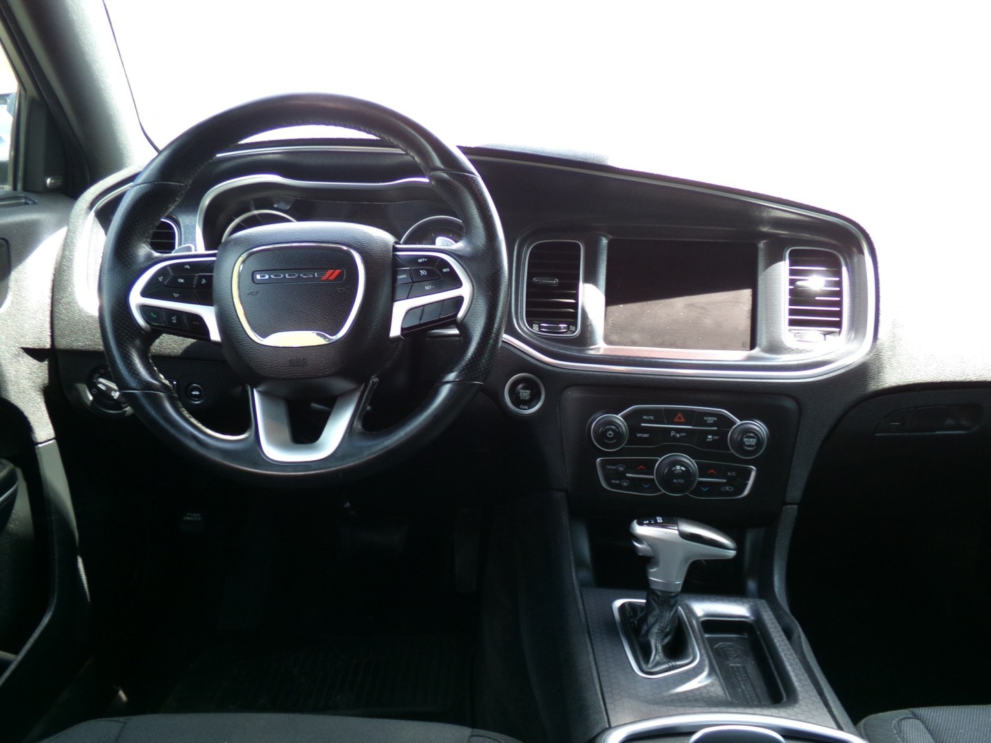 2018 Billet Metallic /Black Dodge Charger R/T (2C3CDXCT7JH) with an 5.7L V8 OHV 16V engine, 8-speed automatic transmission, located at 400 First NW, Bearden, AR, 71720, (870) 687-3414, 0.000000, 0.000000- Photo#22