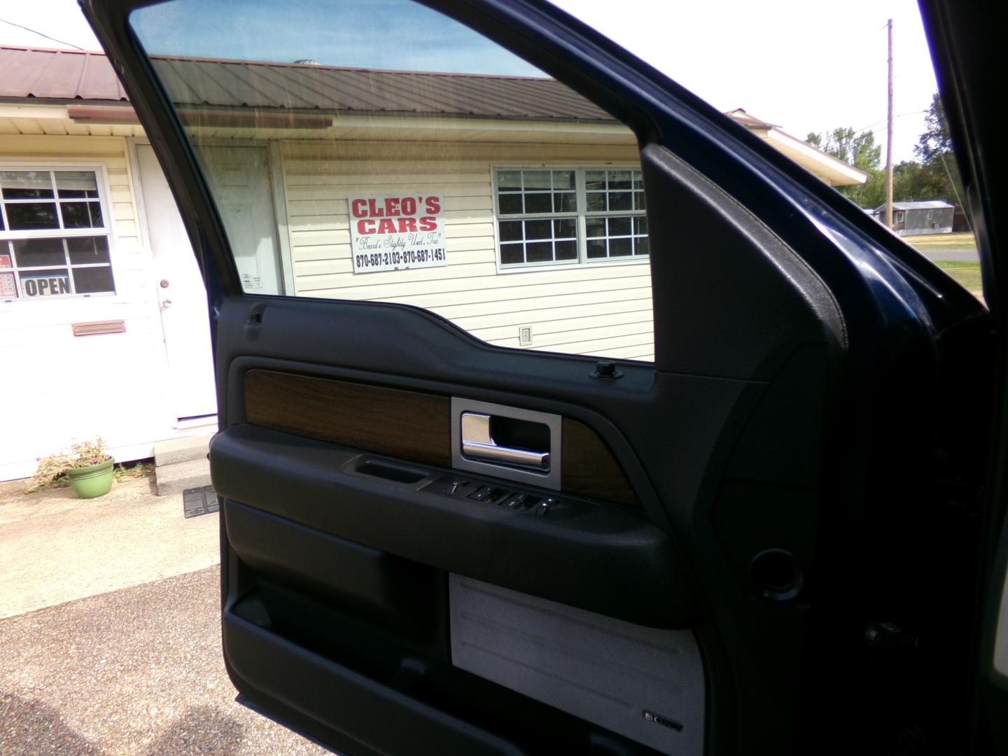 2013 Midnight Sapphire Metallic /Black Ford F-150 XLT SuperCrew 6.5-ft. Bed 4WD (1FTFW1ETXDK) with an 3.5L V6 TURBO engine, 6-Speed Automatic transmission, located at 400 First NW, Bearden, AR, 71720, (870) 687-3414, 0.000000, 0.000000- Photo#6