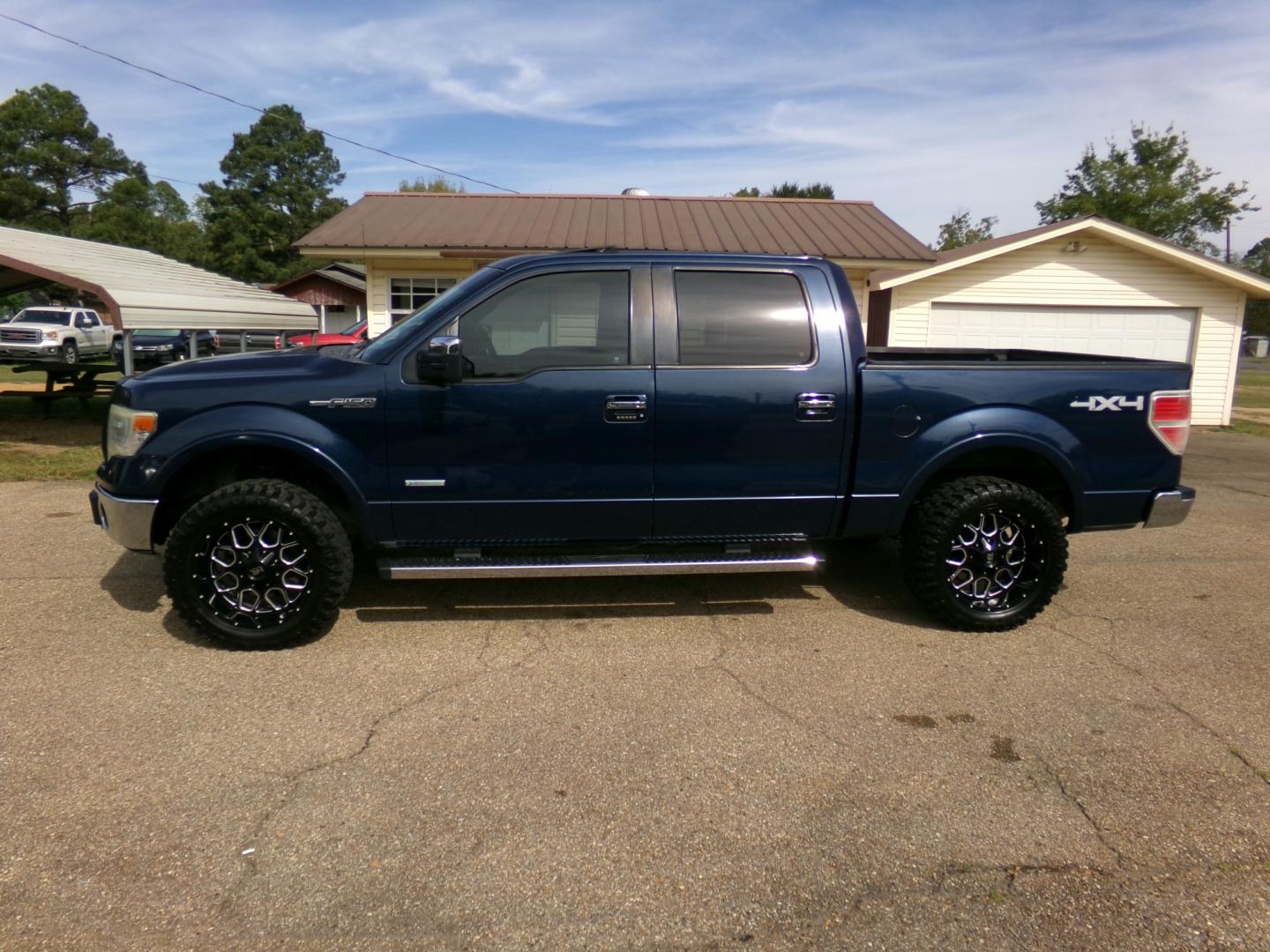 2013 Midnight Sapphire Metallic /Black Ford F-150 XLT SuperCrew 6.5-ft. Bed 4WD (1FTFW1ETXDK) with an 3.5L V6 TURBO engine, 6-Speed Automatic transmission, located at 400 First NW, Bearden, AR, 71720, (870) 687-3414, 0.000000, 0.000000- Photo#27