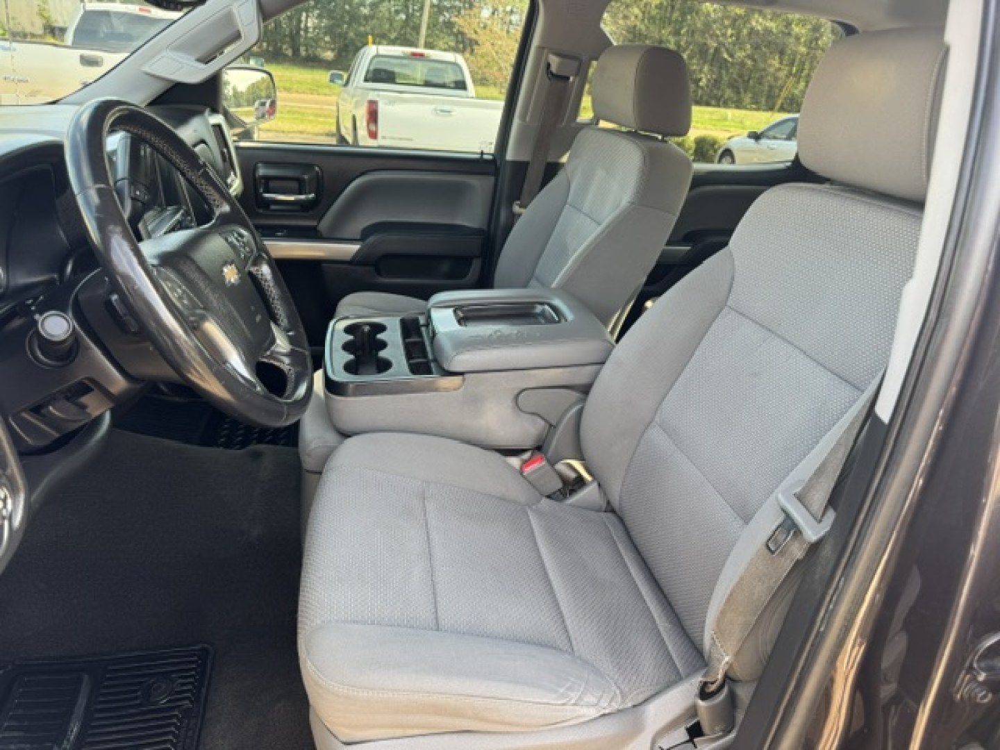 2014 Iridium Metallic /Gray Chevrolet Silverado 1500 1LT Crew Cab 2WD (3GCPCREC6EG) with an 5.3L V8 OHV 16V engine, 6-Speed Automatic transmission, located at 400 First NW, Bearden, AR, 71720, (870) 687-3414, 0.000000, 0.000000- Photo#7